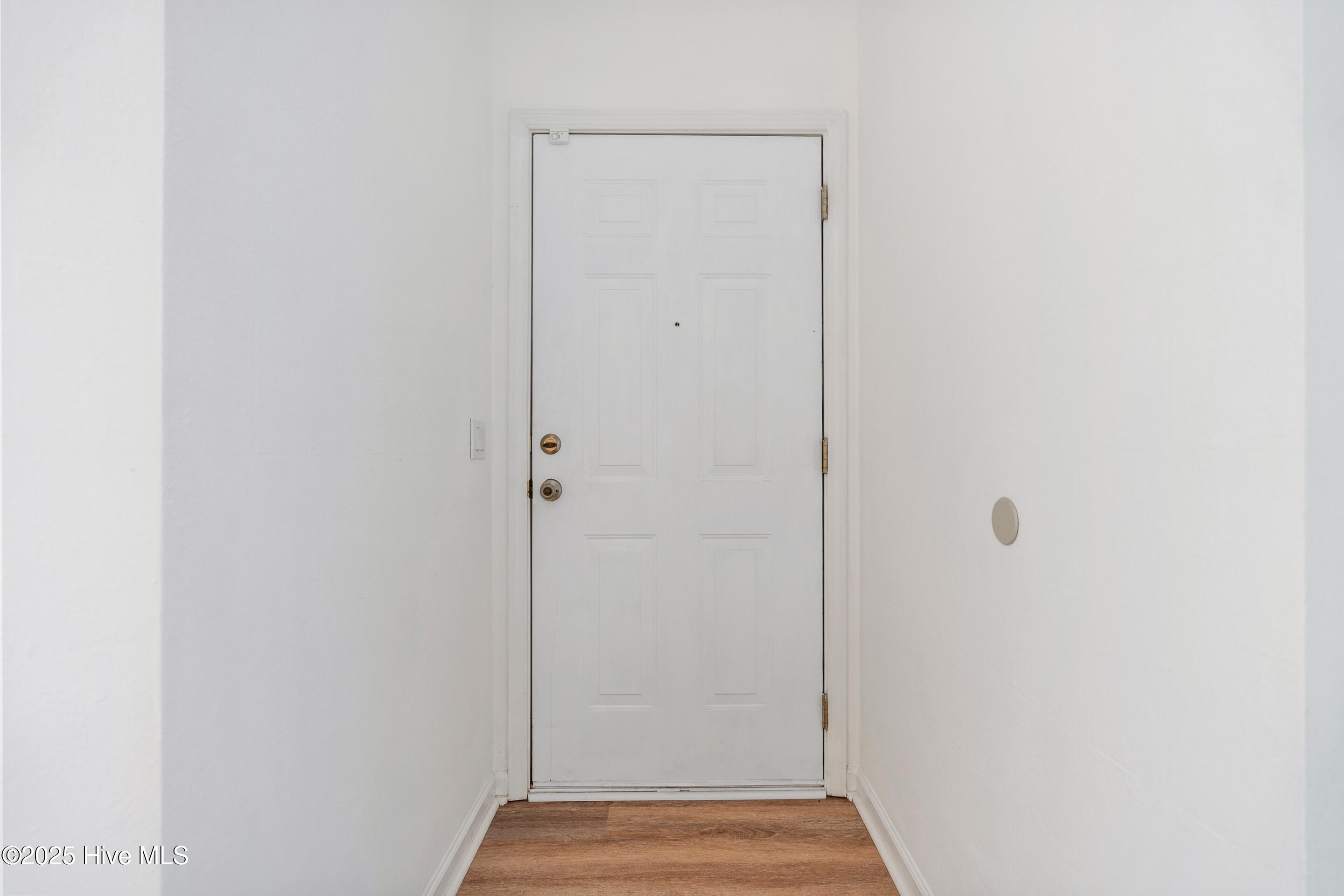 100551288 | Photo 21