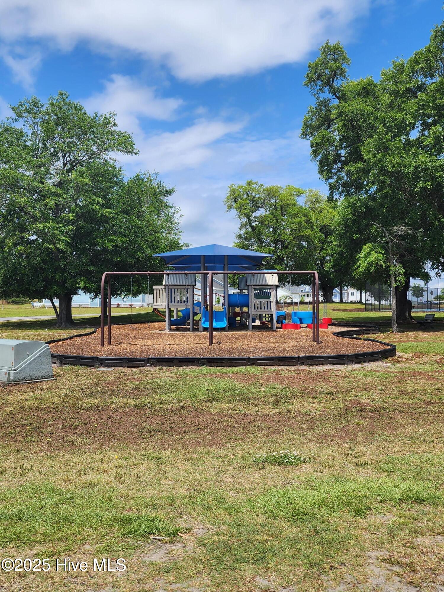 100530509 | Photo 28