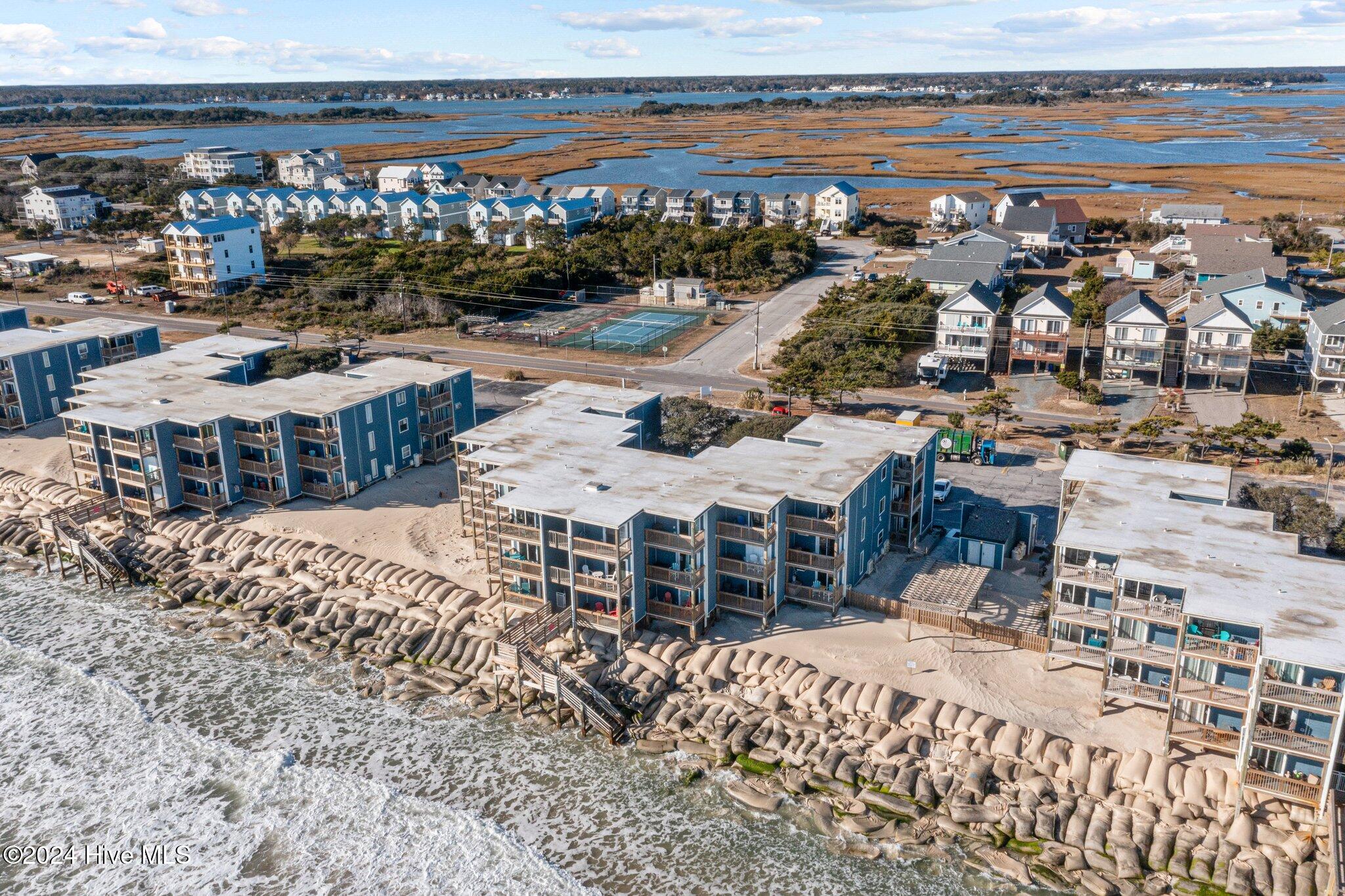 100480153 | Photo 35