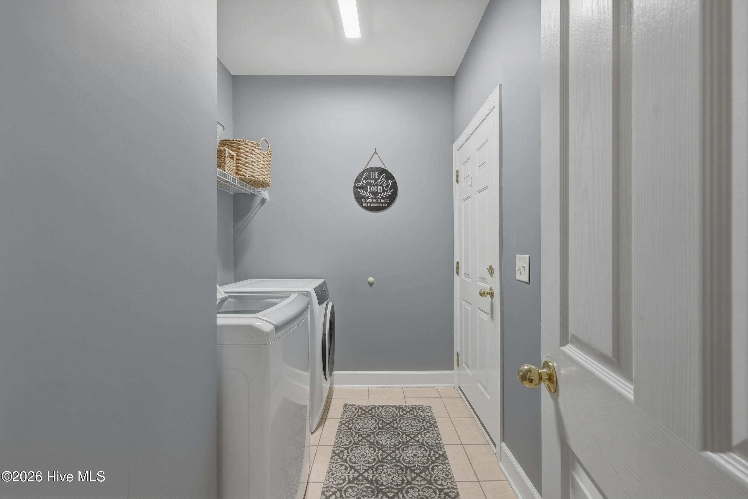 100555932 | Photo 25