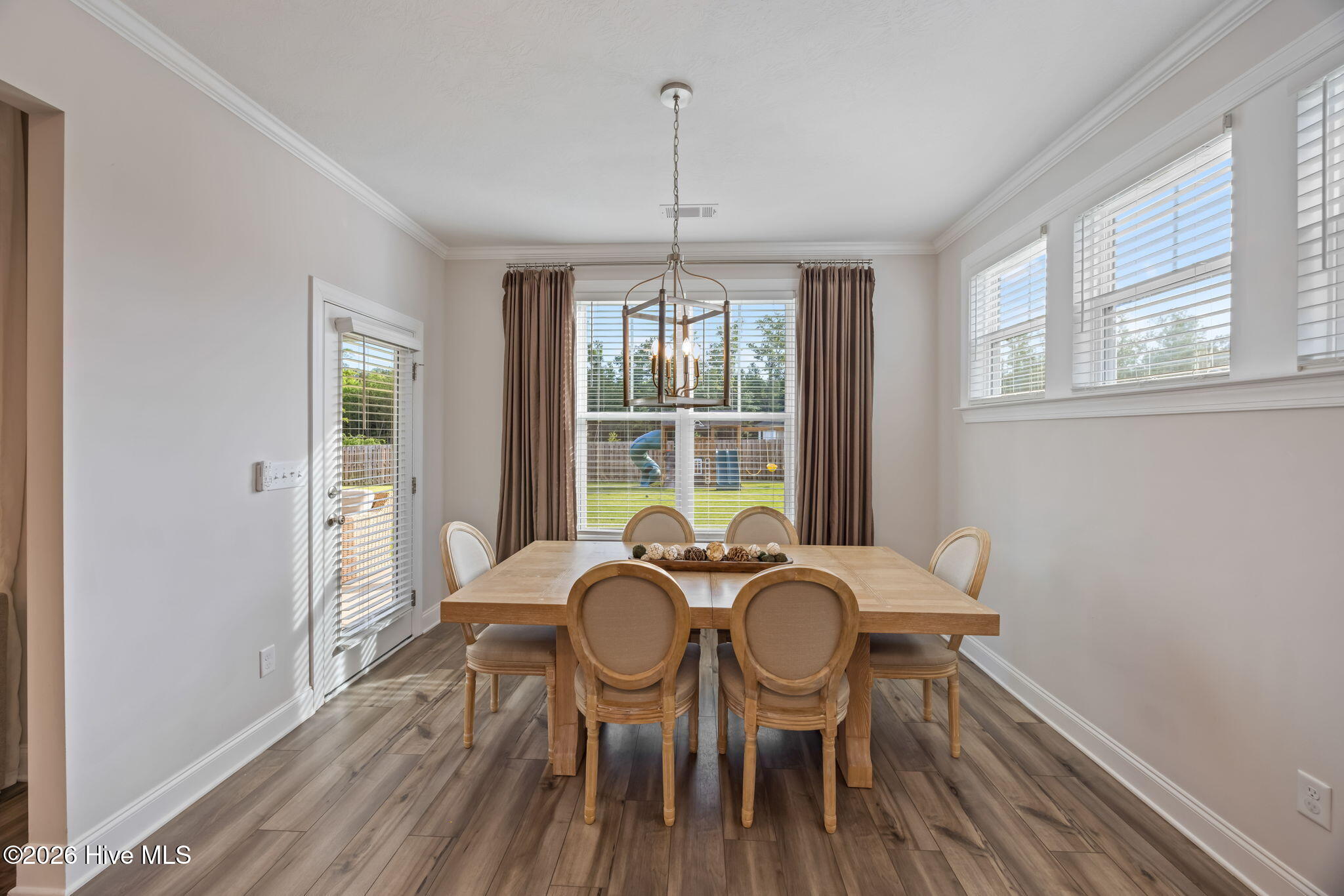 25-web-or-mls-235 Prominence Drive-31