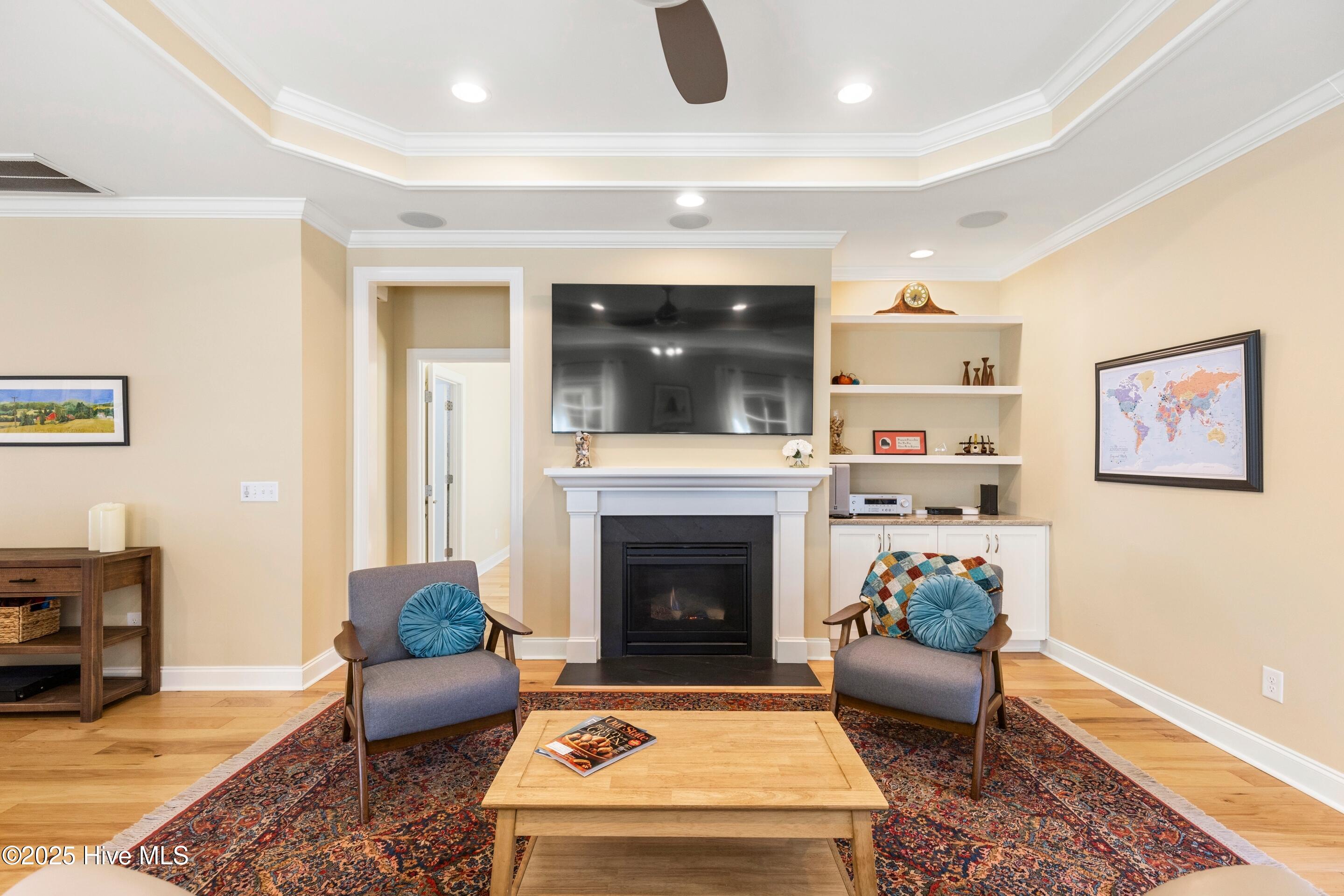 100537619 | Photo 12