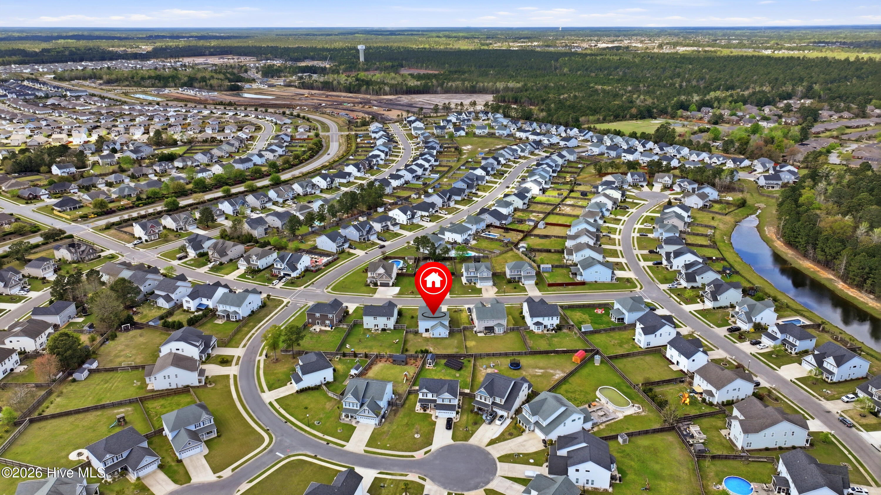 100563104 | Photo 51