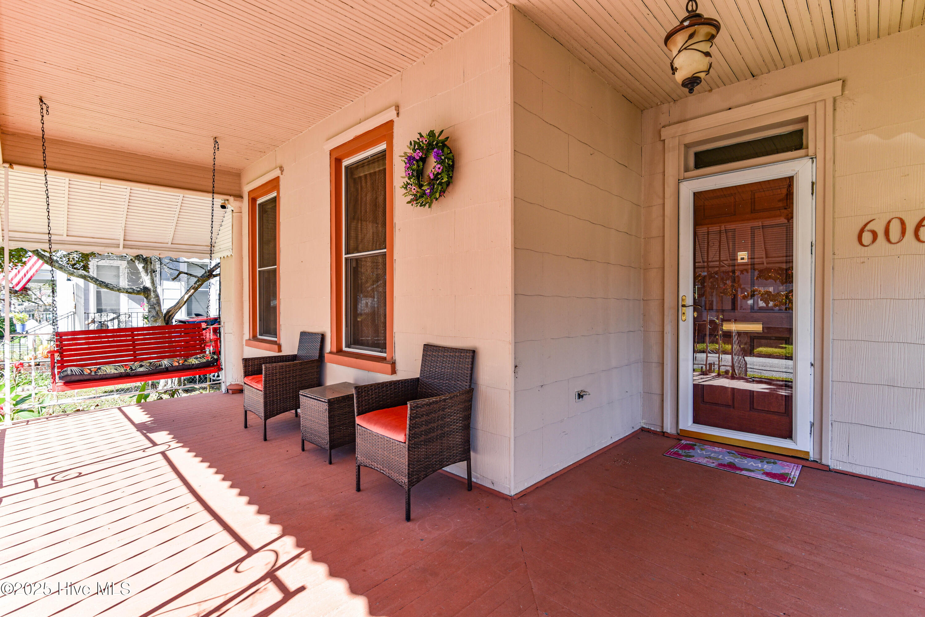 Homes for sale in Elizabeth City, NC | 606 W Colonial Ave, Elizabeth City, NC 27909 | MLS# 100539624