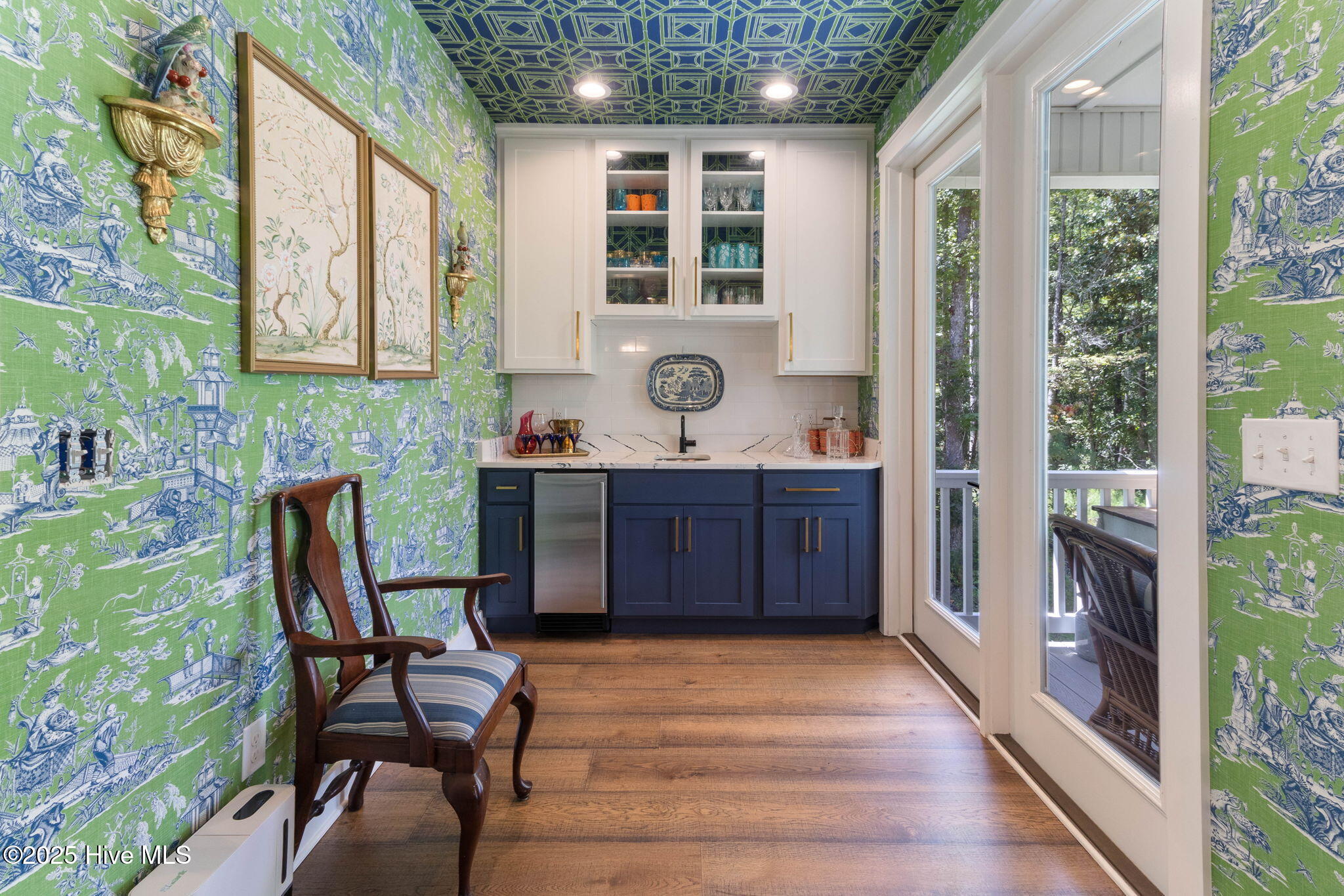 100525541 | Photo 28