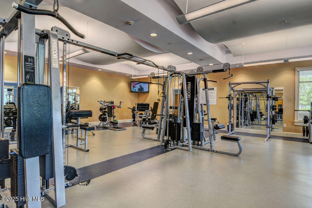 100541621 | Photo 55