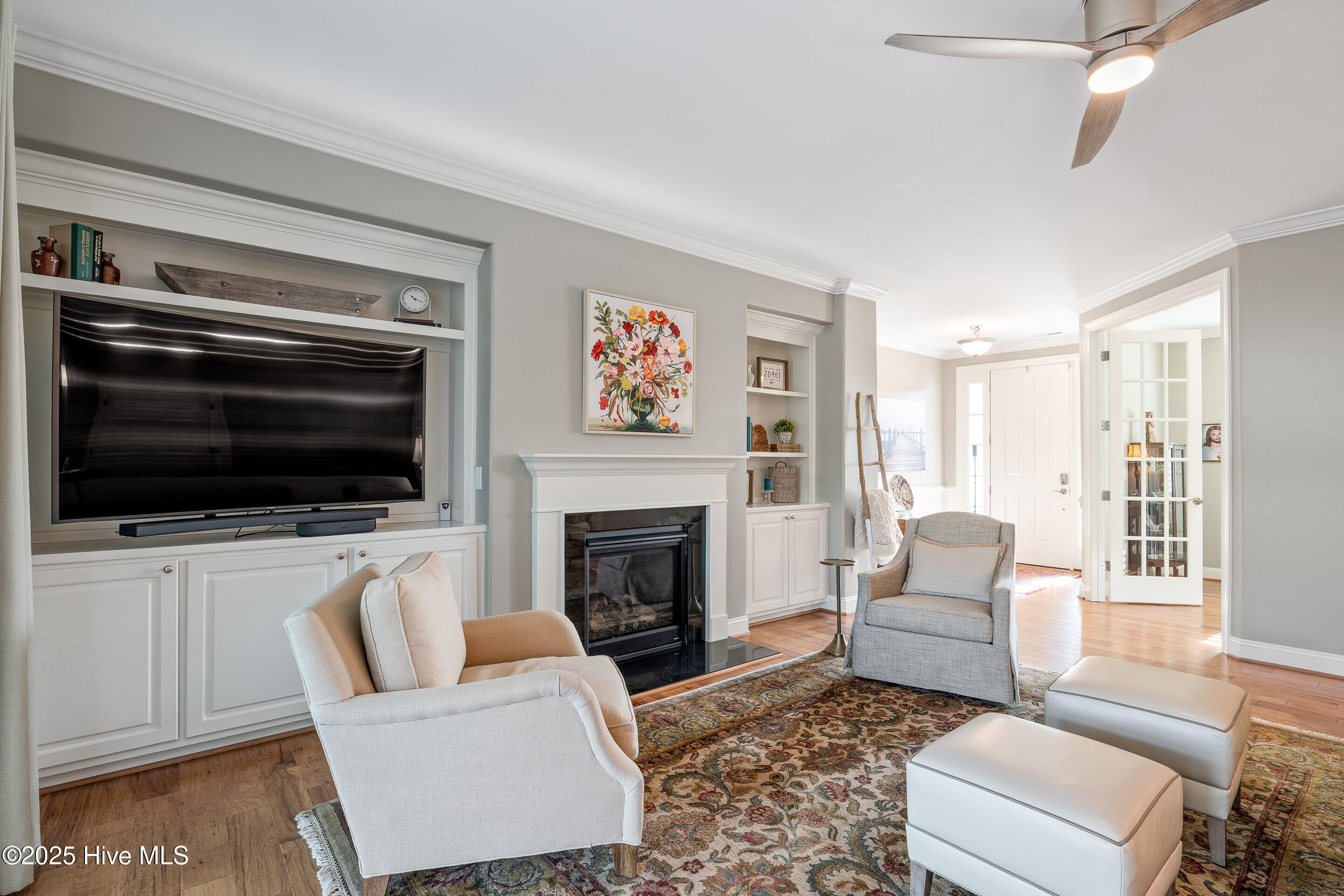 100543771 | Photo 10