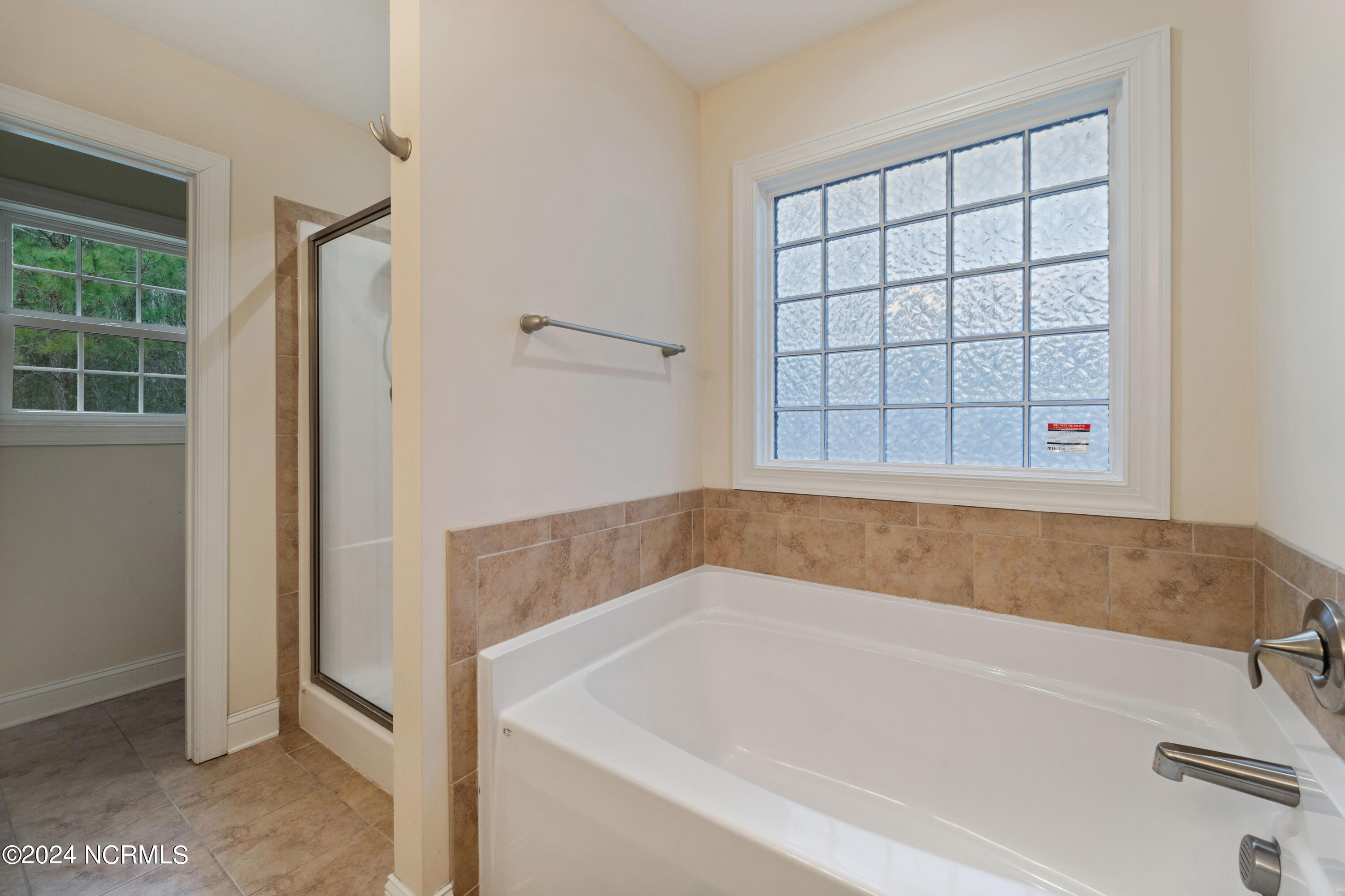 318 Old Snap Dragon Court, Jacksonville, NC, 28546