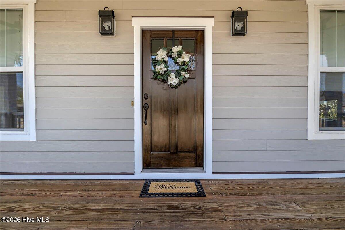 100558839 | Photo 11