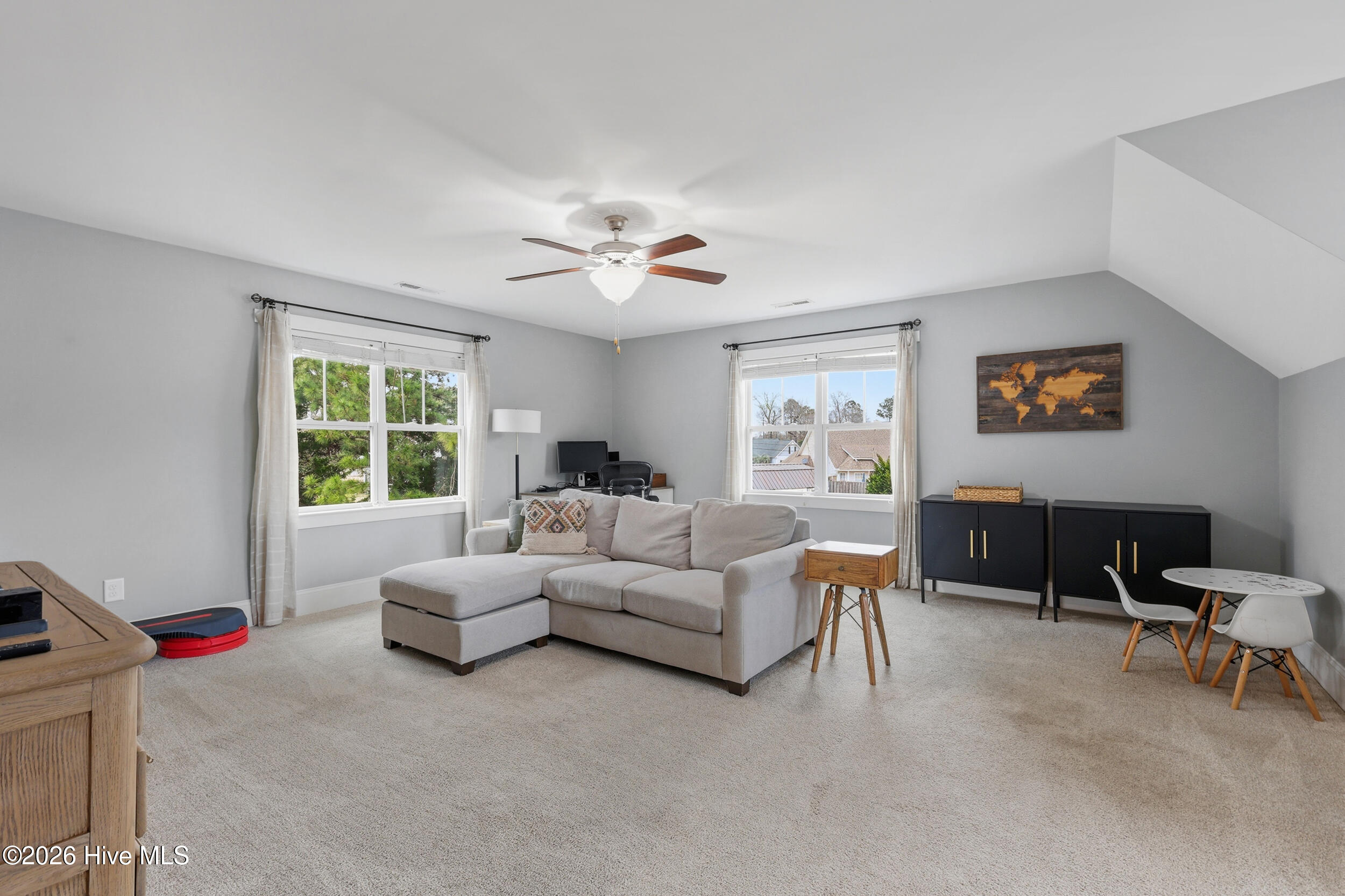 38 Pin Oak Court, Hampstead, NC, 28443