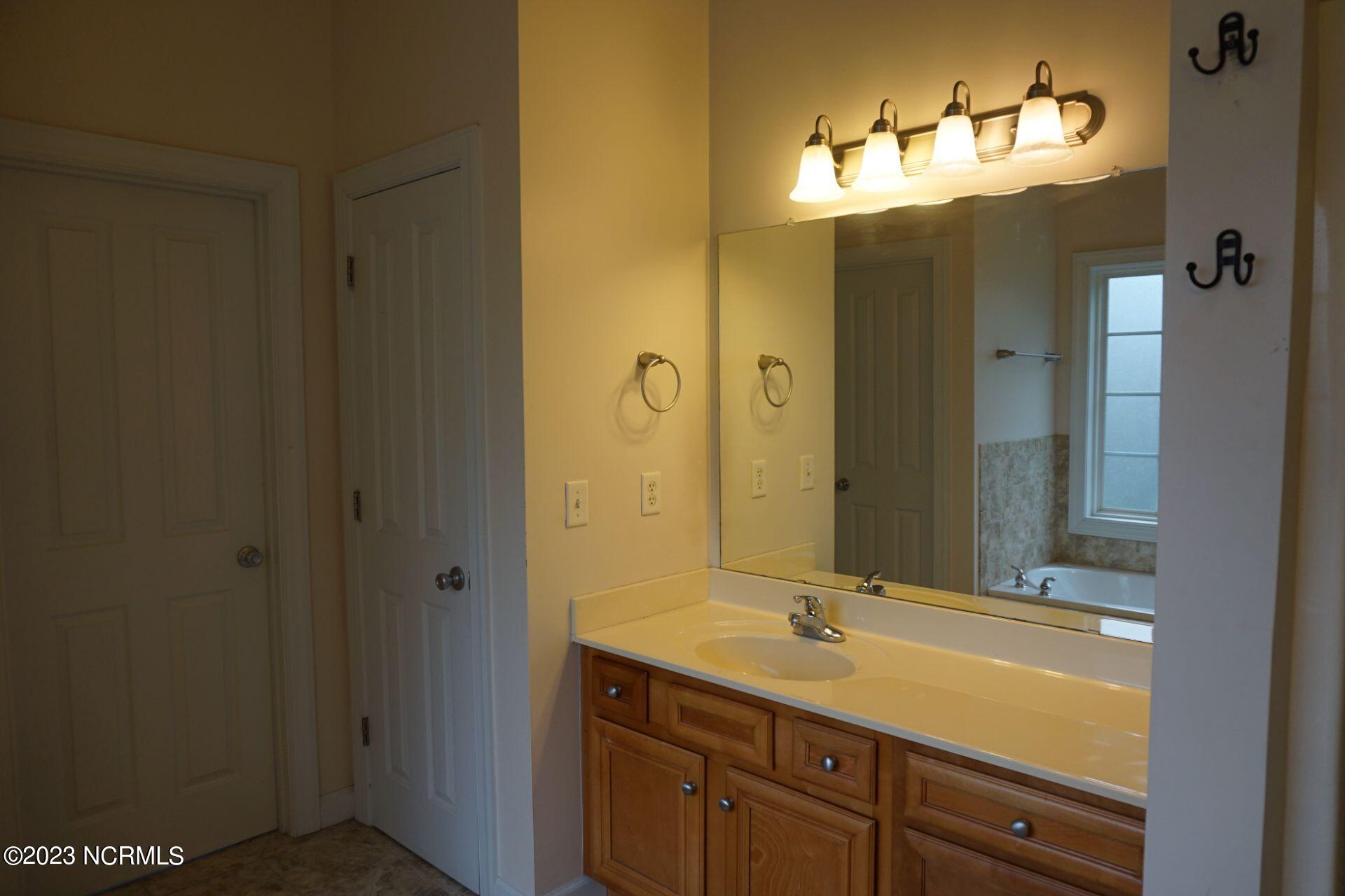 125 Creeks Edge Drive,Sneads Ferry