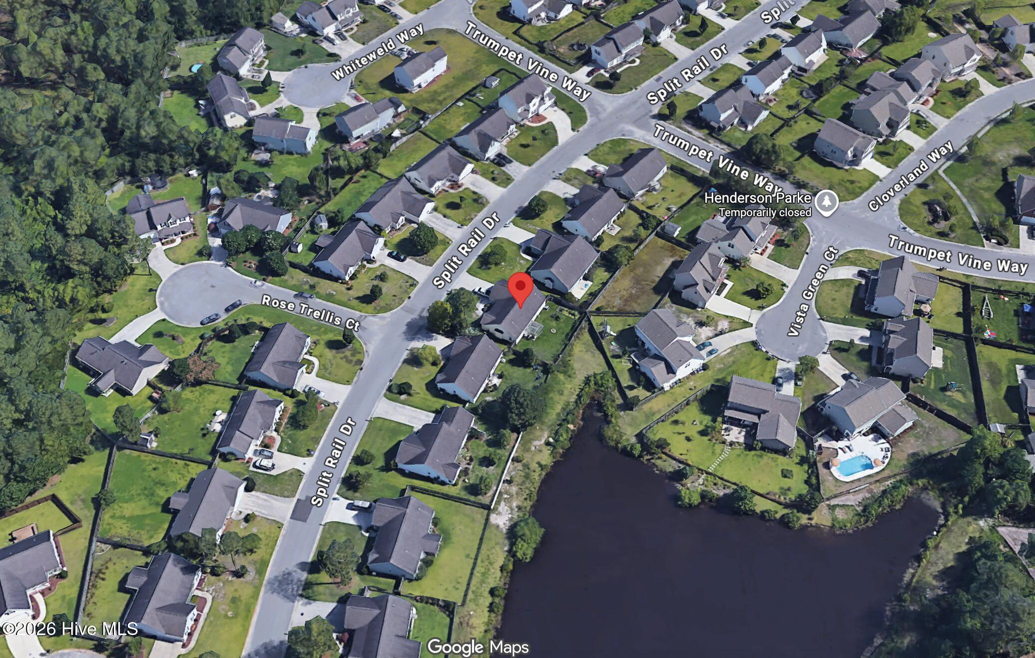 100561288 | Photo 42