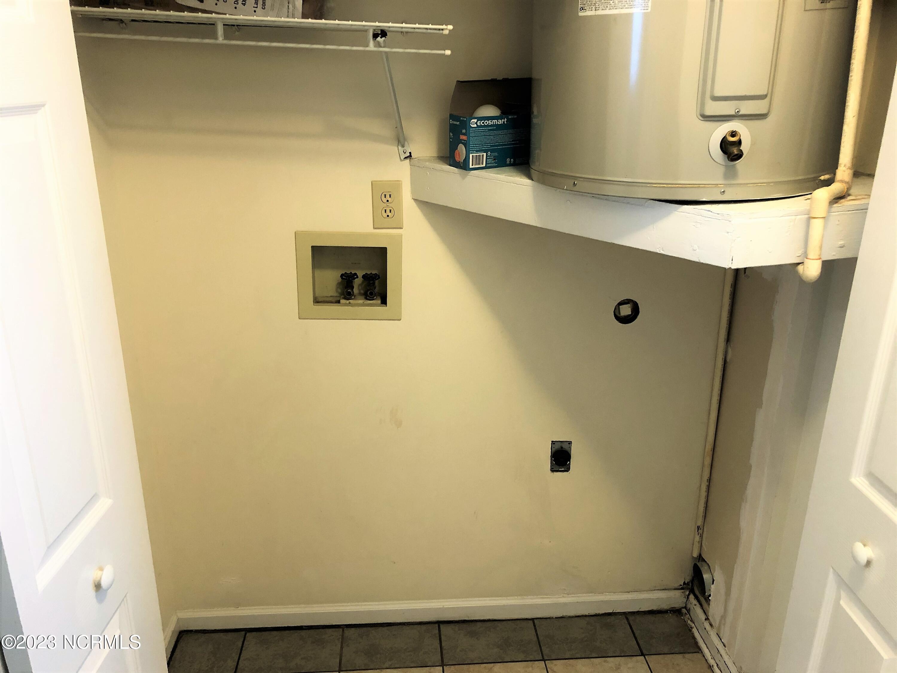 100565733 | Photo 14