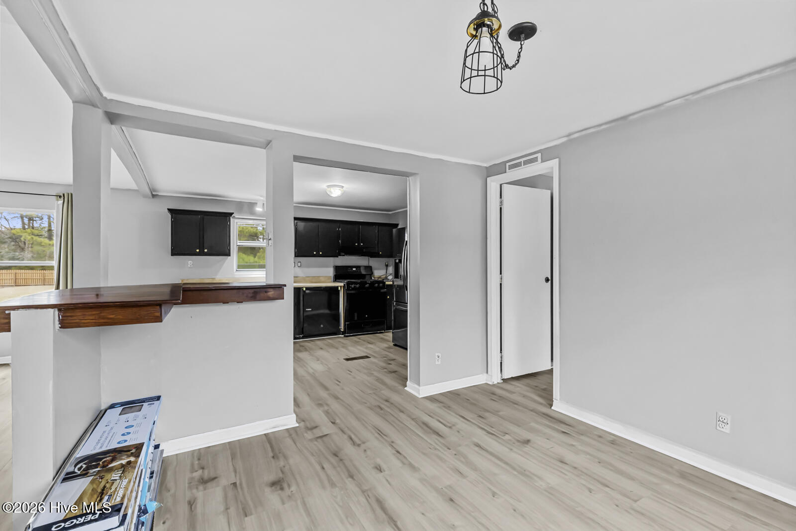 100556050 | Photo 21