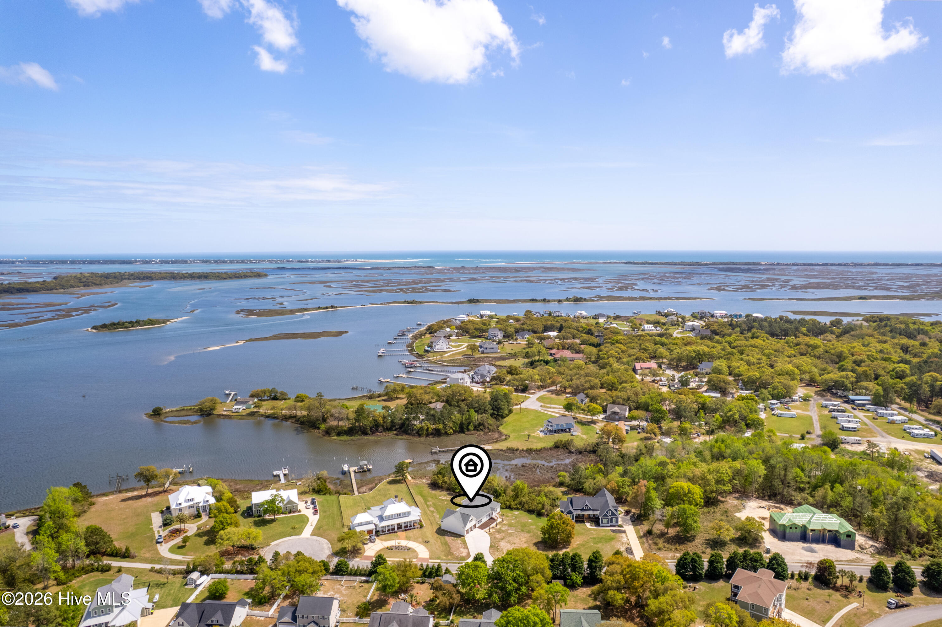 100569941 | Photo 11