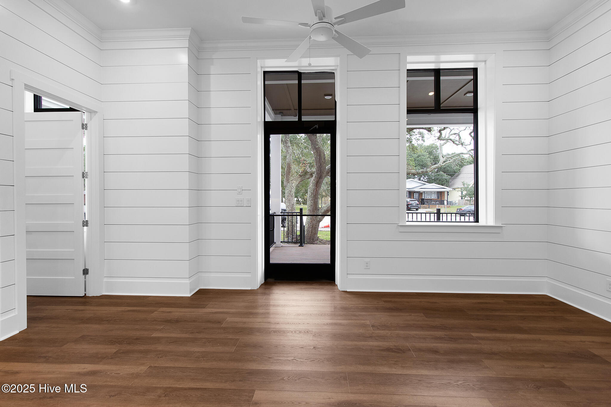 Homes for sale in Beaufort, NC | 805 Mulberry St #Unit 105, Beaufort, NC 28516 | MLS# 100535353