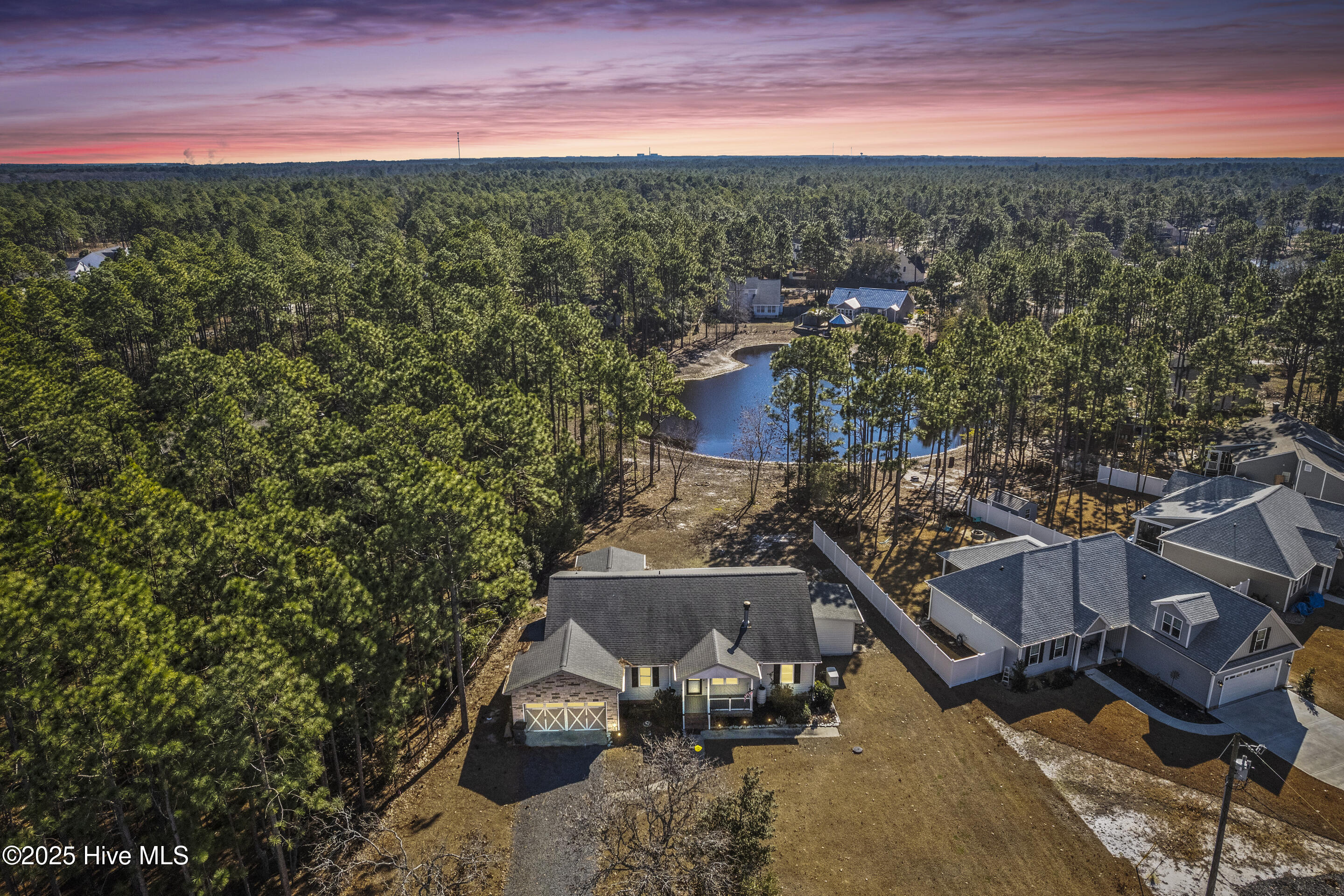 100484039 | Photo 55