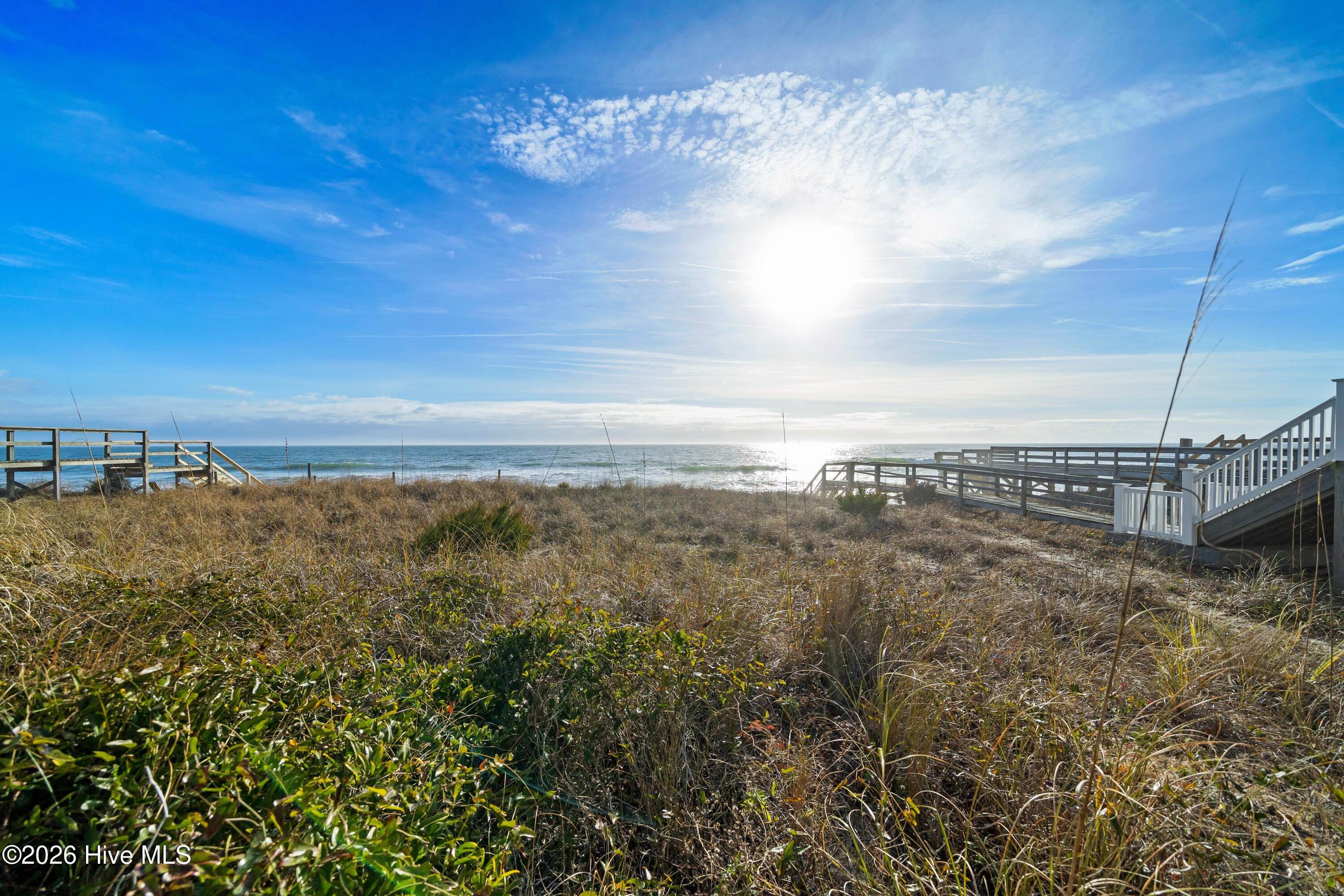 100552955 | Photo 63