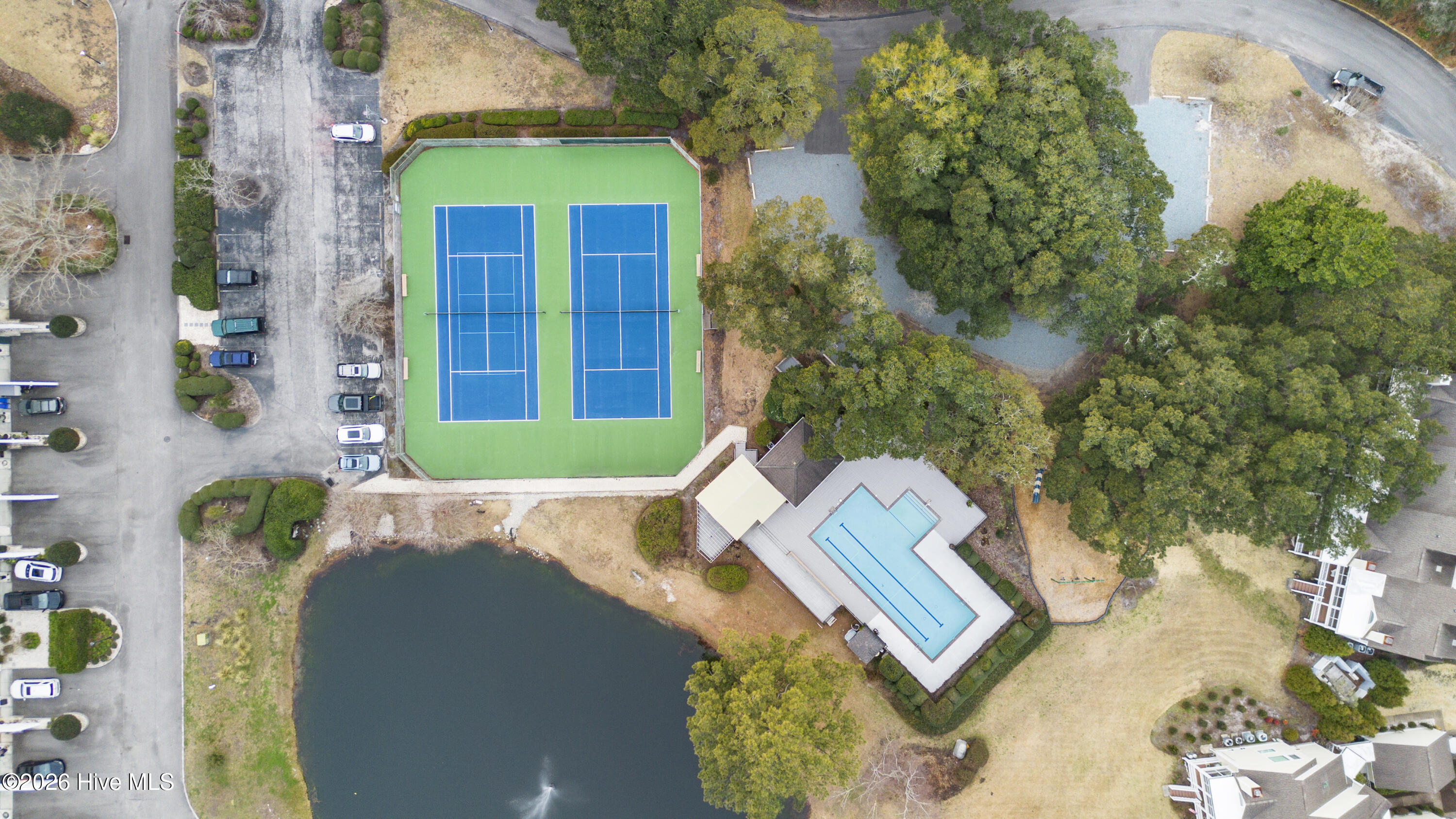 100553448 | Photo 64