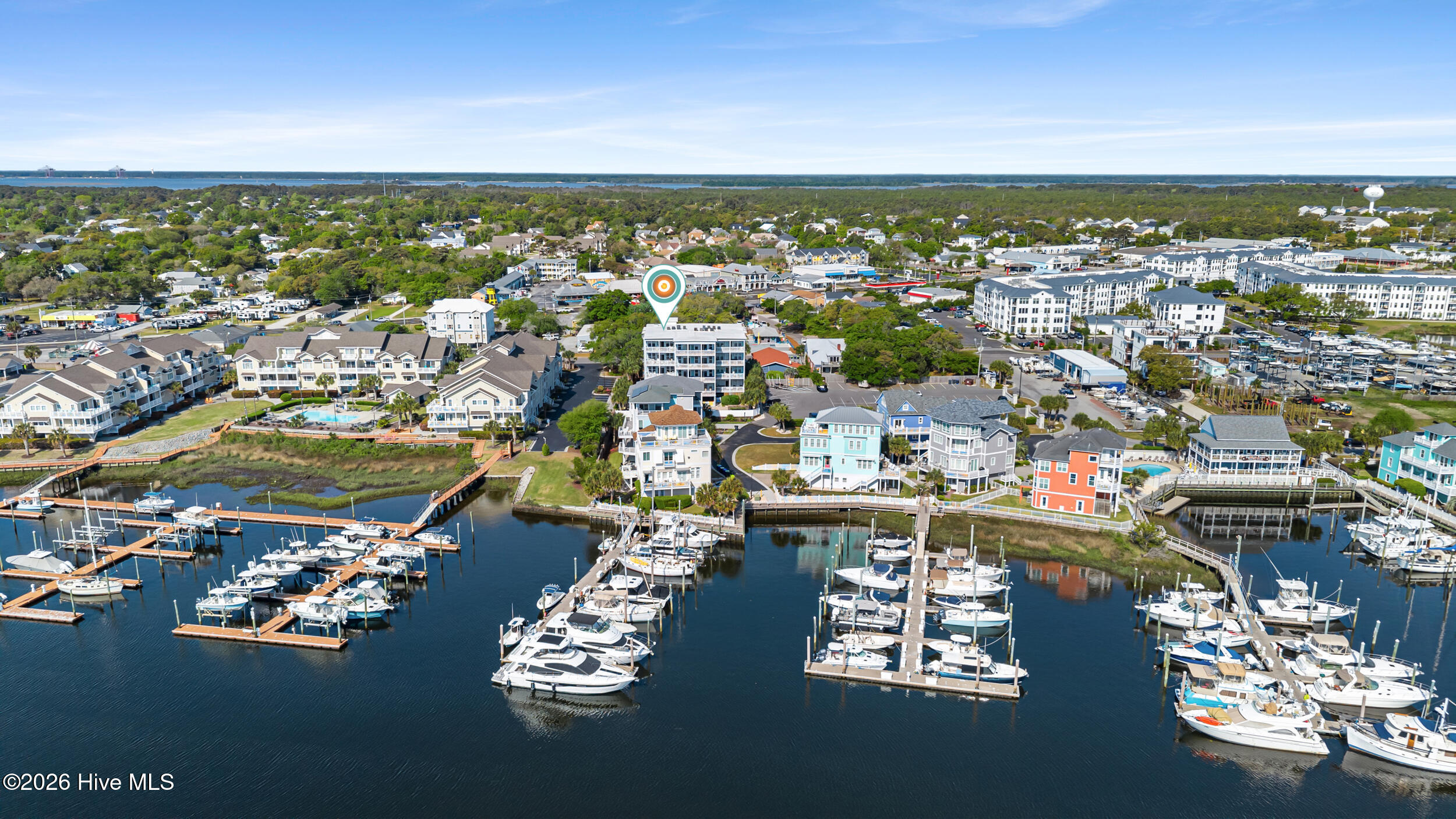 100567123 | Photo 30