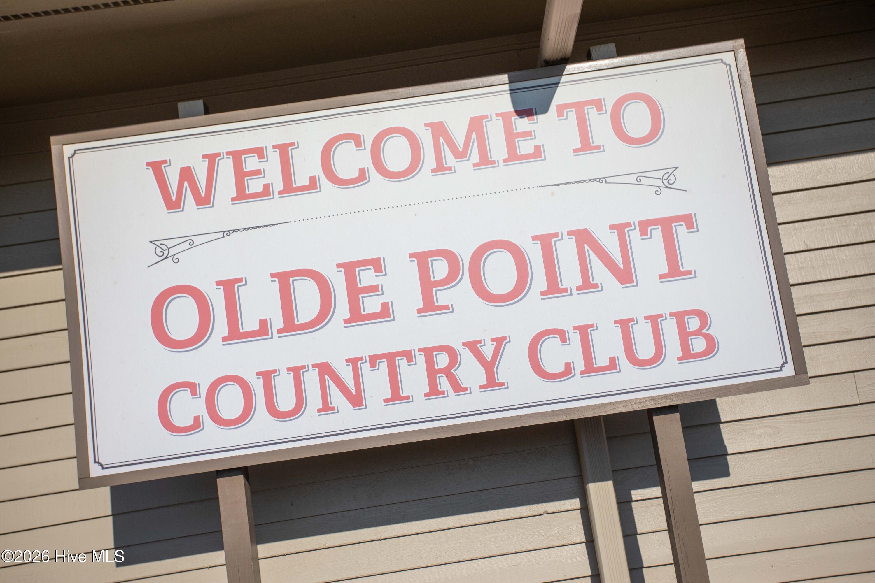 100562679 | Photo 43