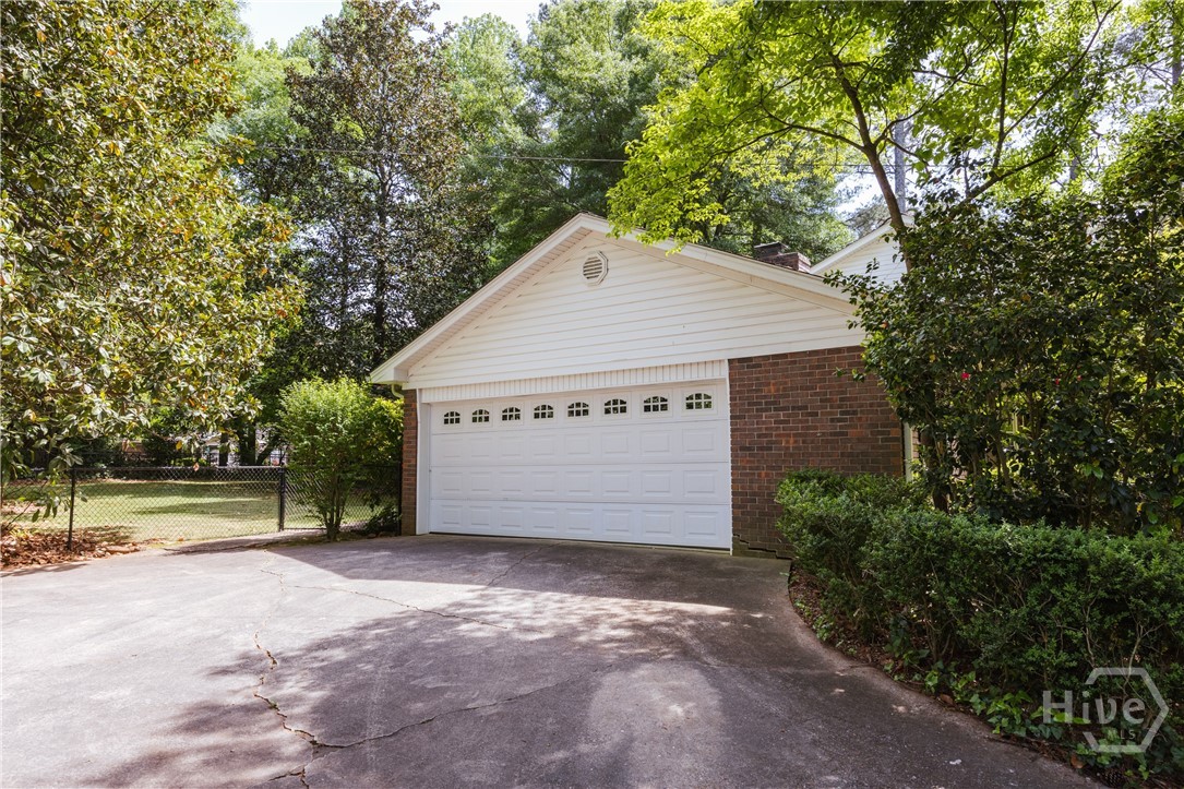 170 Dunwoody Drive