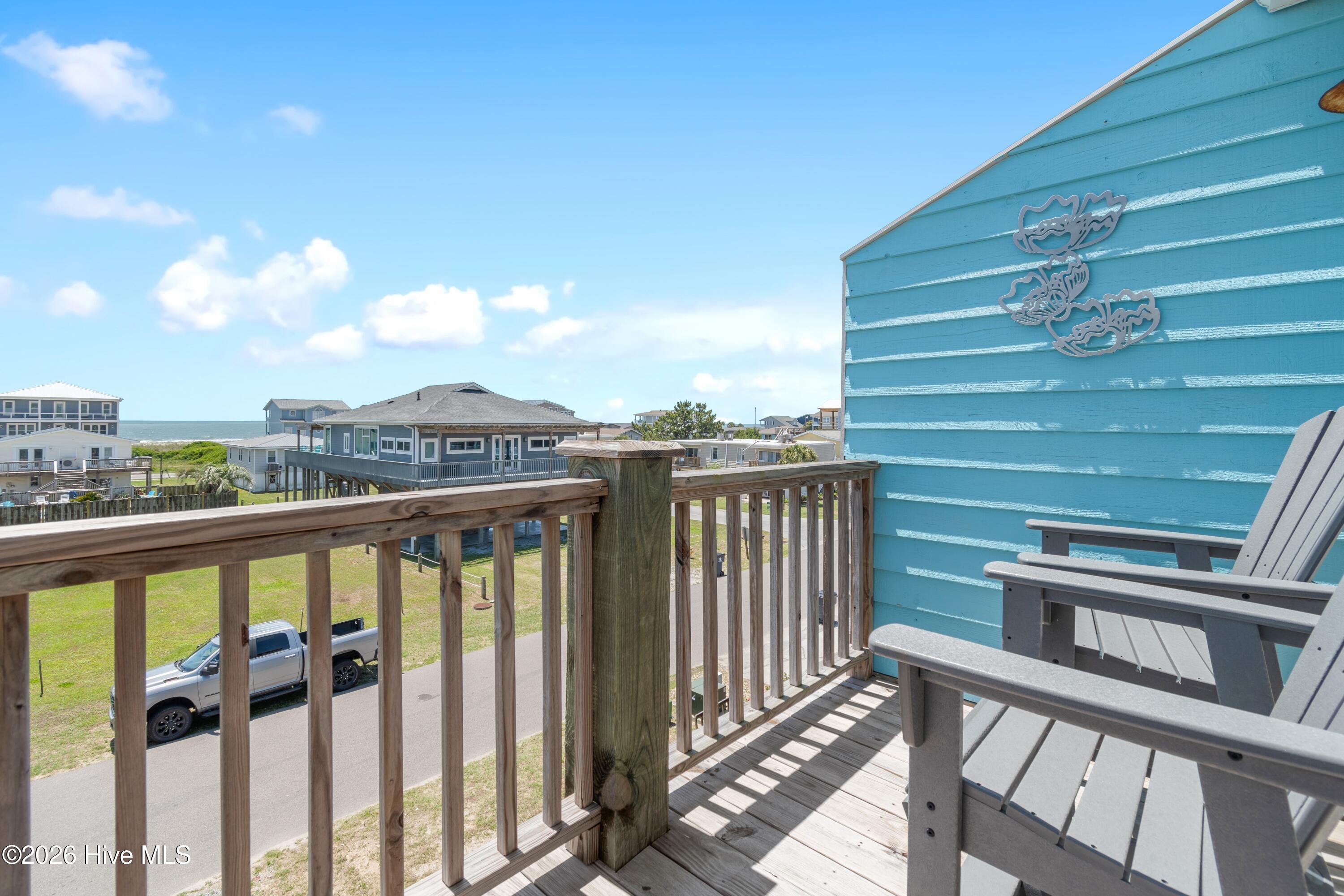 100553073 | Photo 37