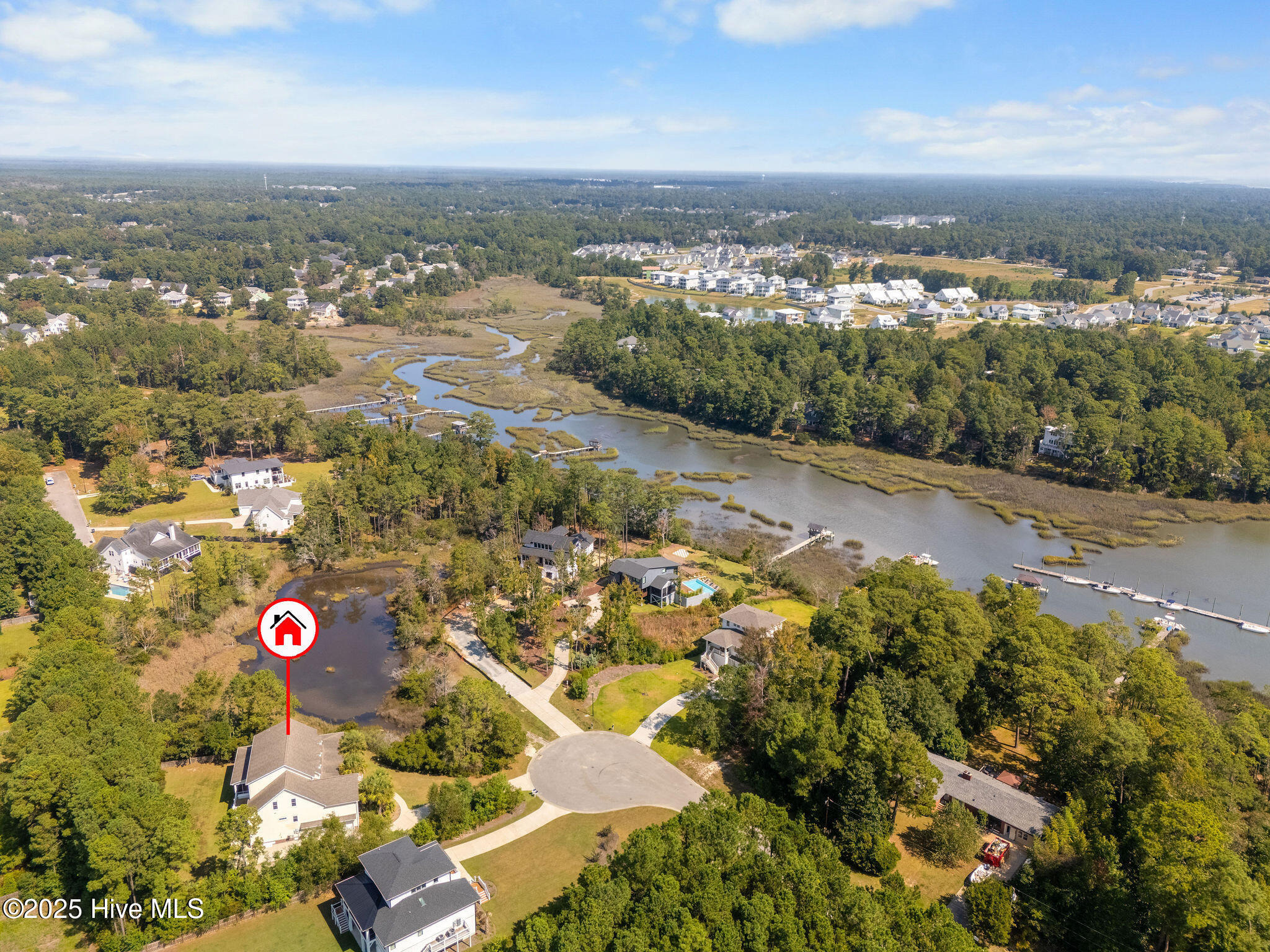 100532416 | Photo 78