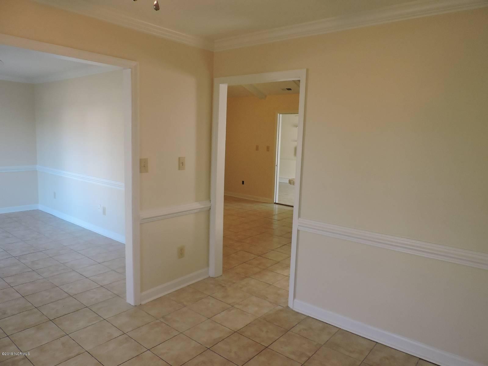 4 Dining Room Walkthrough 2