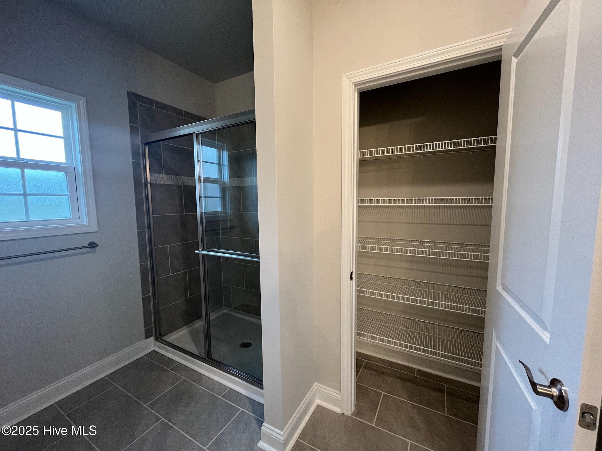 100447887 | Photo 29