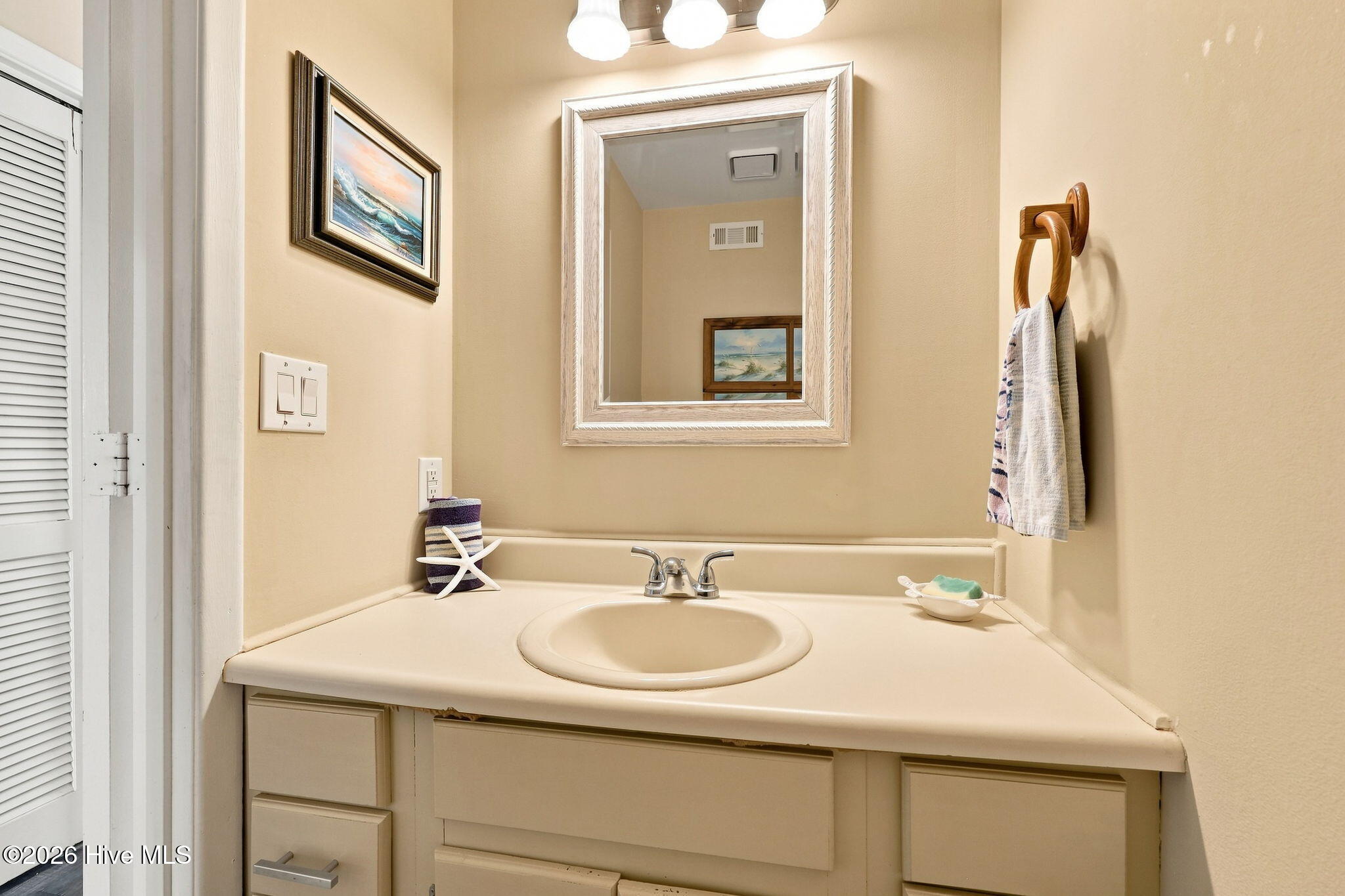 1112 E Ft Macon Road A,Atlantic Beach