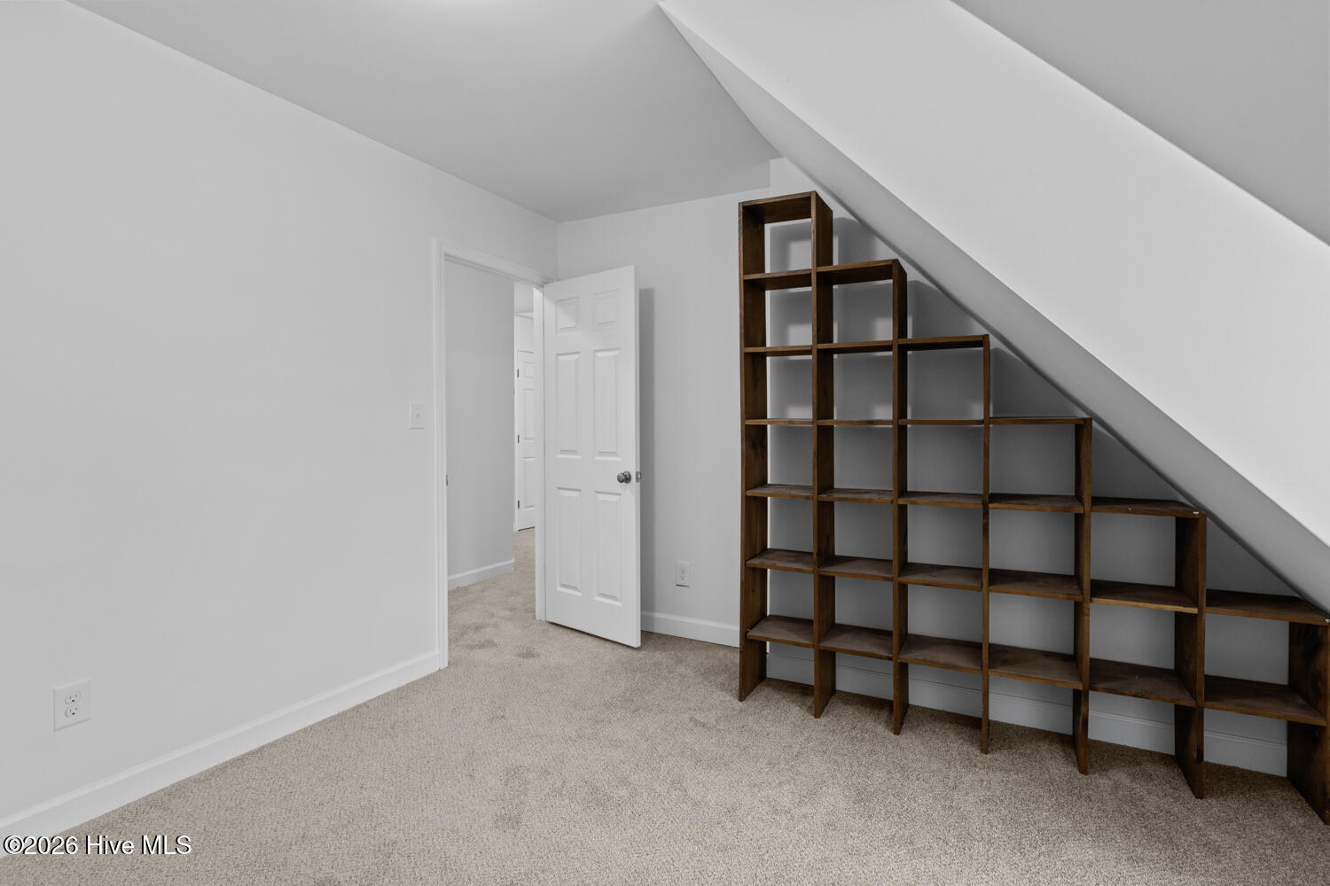 100553312 | Photo 29