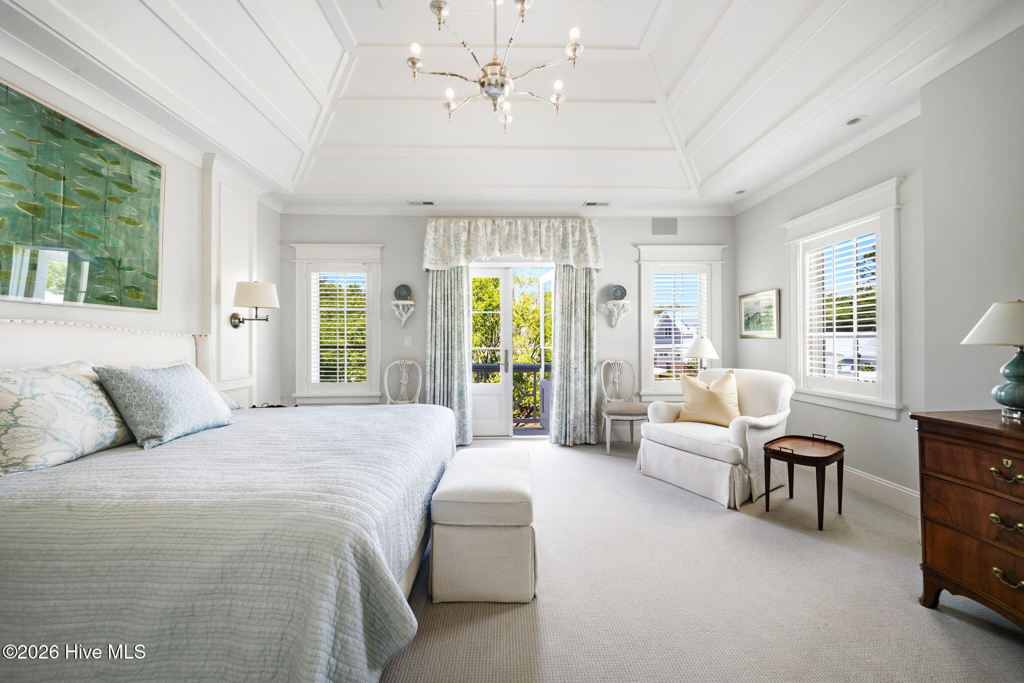 100570583 | Photo 39