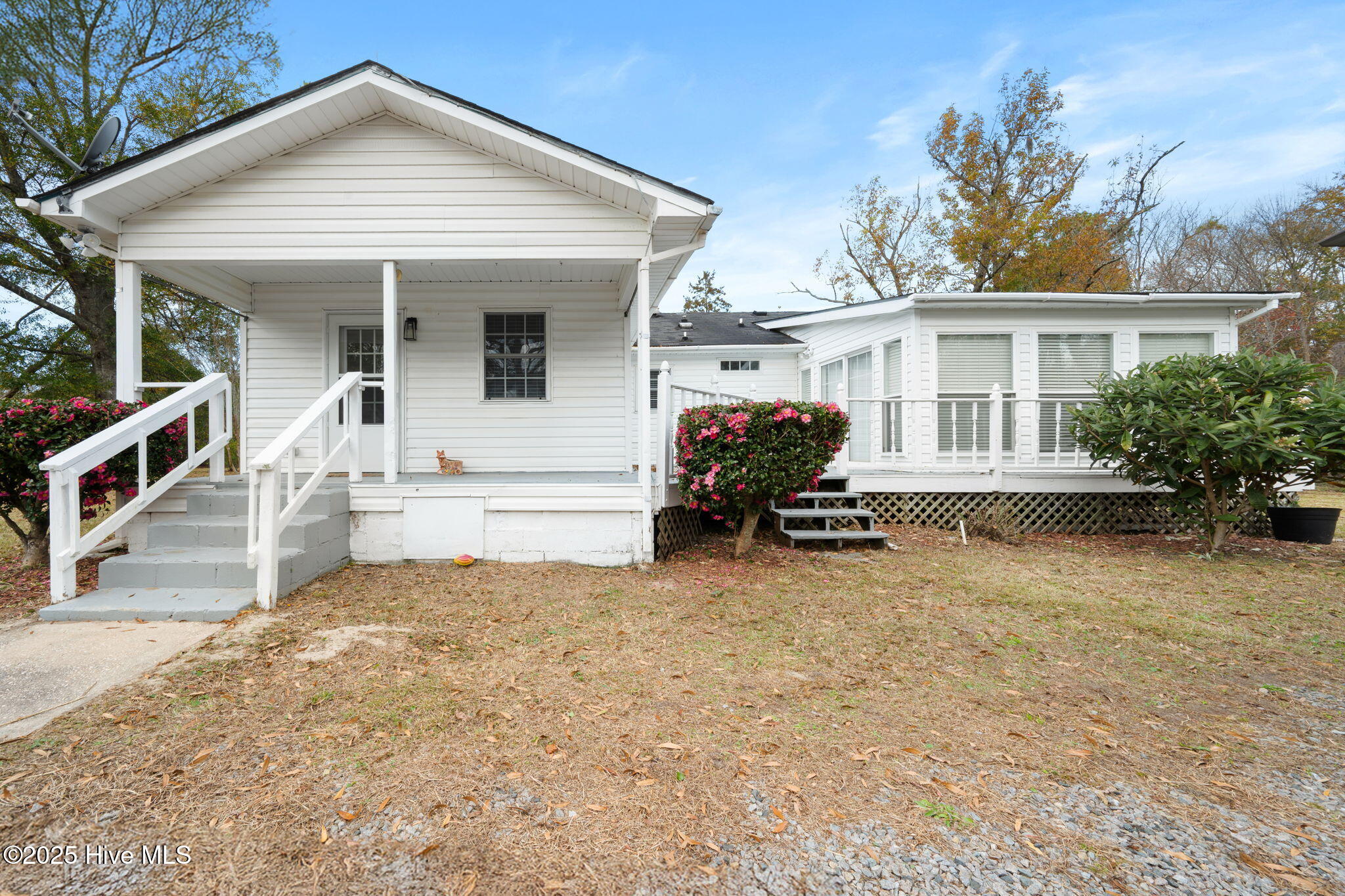 100543210 | Photo 30