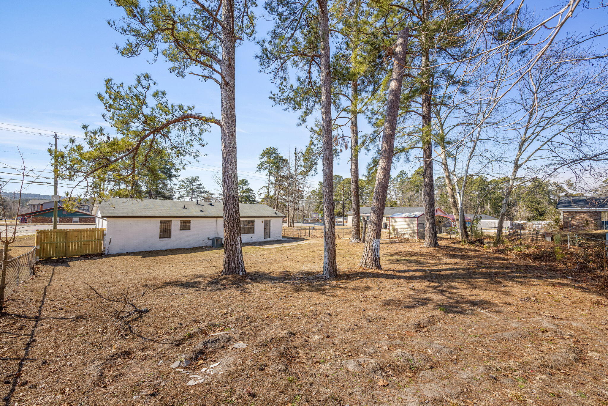 33-web-or-mls-2965 Meadowbrook Drive-01