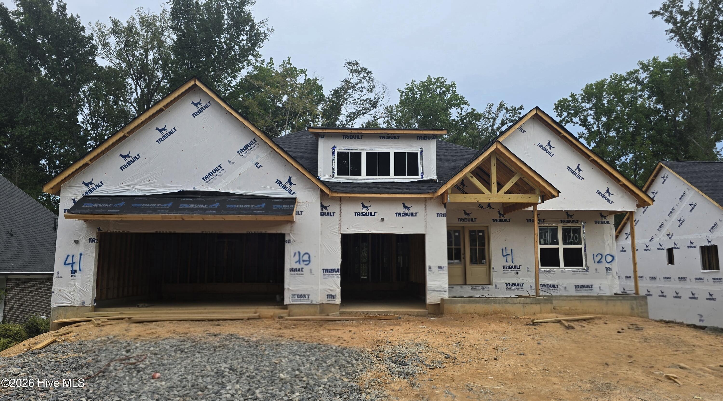 Photo 1 of Single family home for sale at 120 Oakbrook Dr, North Augusta, SC 29860 | MLS# 100606580 | Listing updated on 2026-09-28