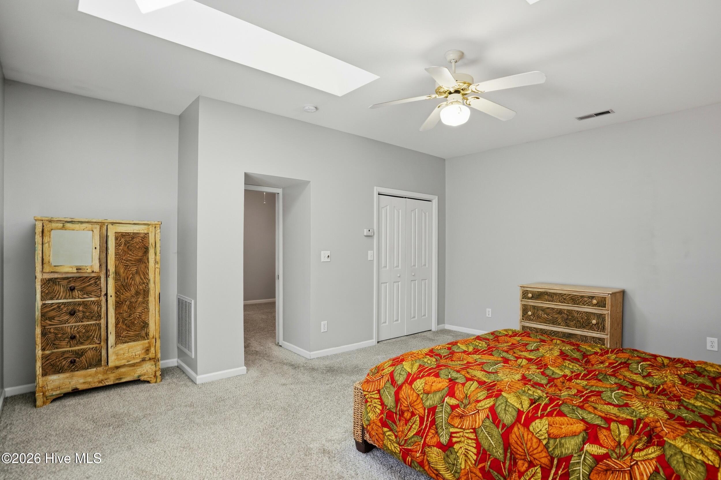 100556921 | Photo 23