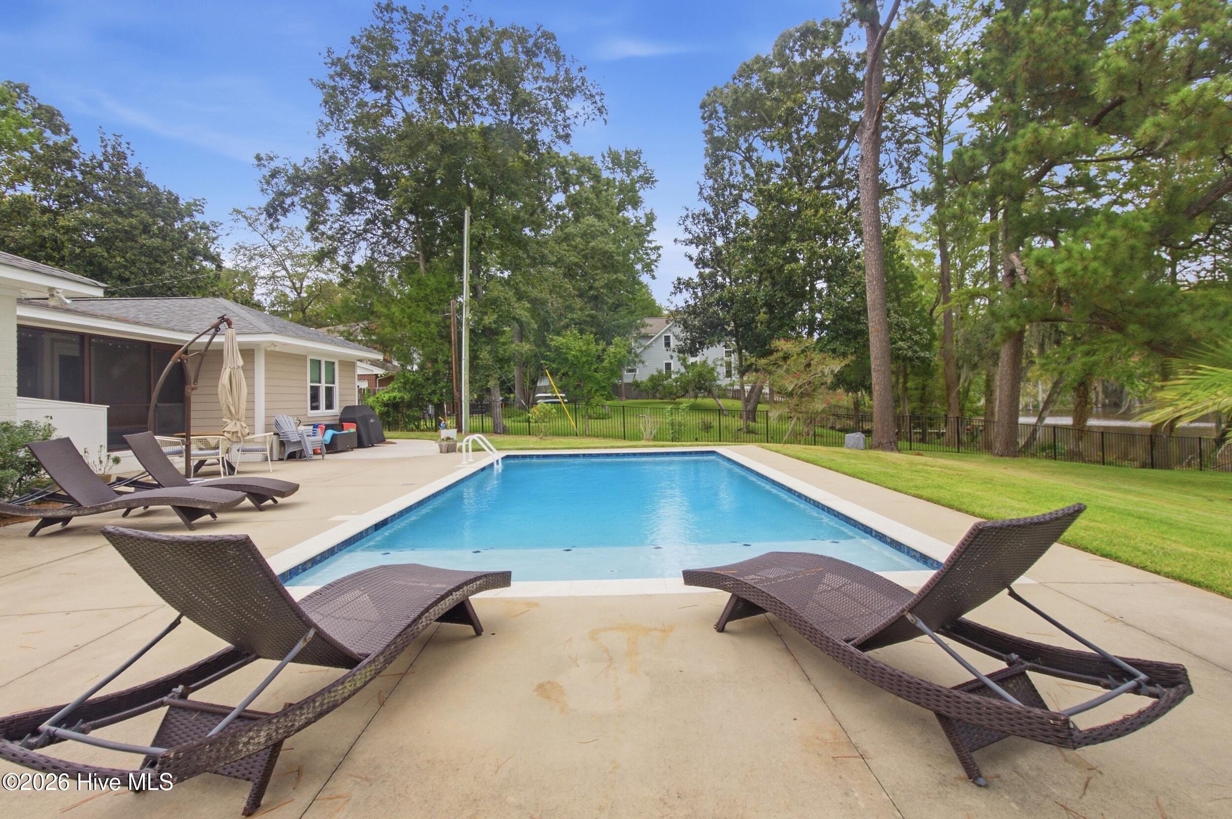 602 W Wilson Creek Drive,Trent Woods