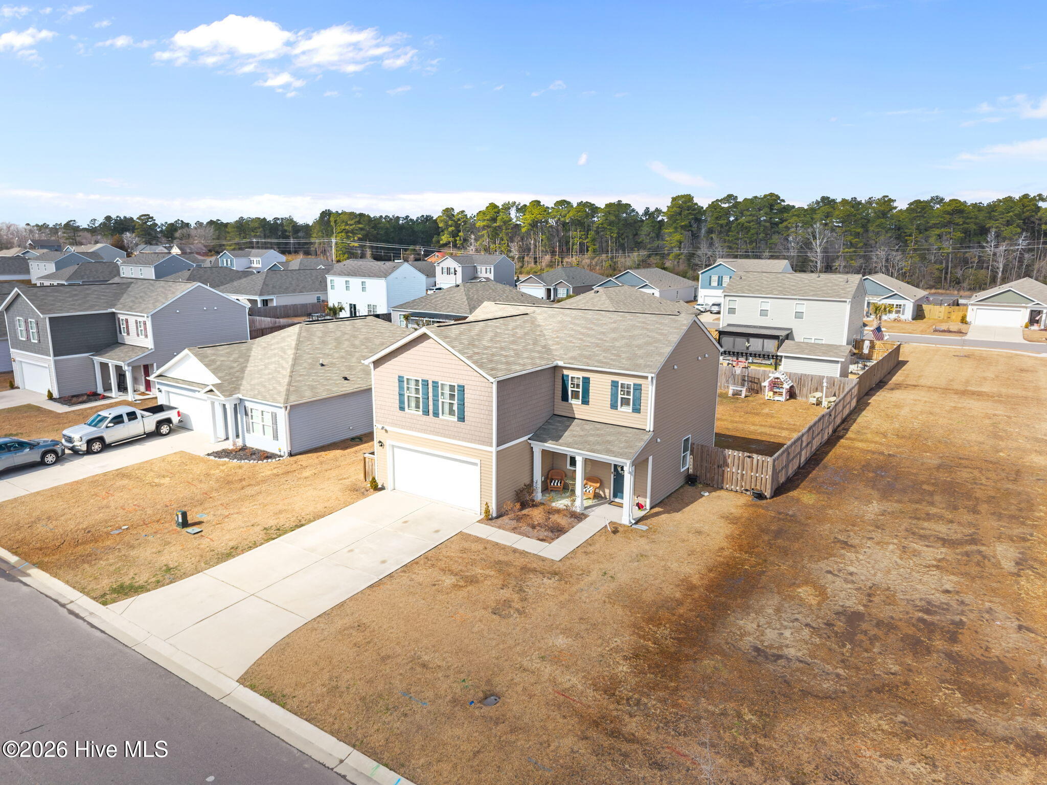 100554763 | Photo 47