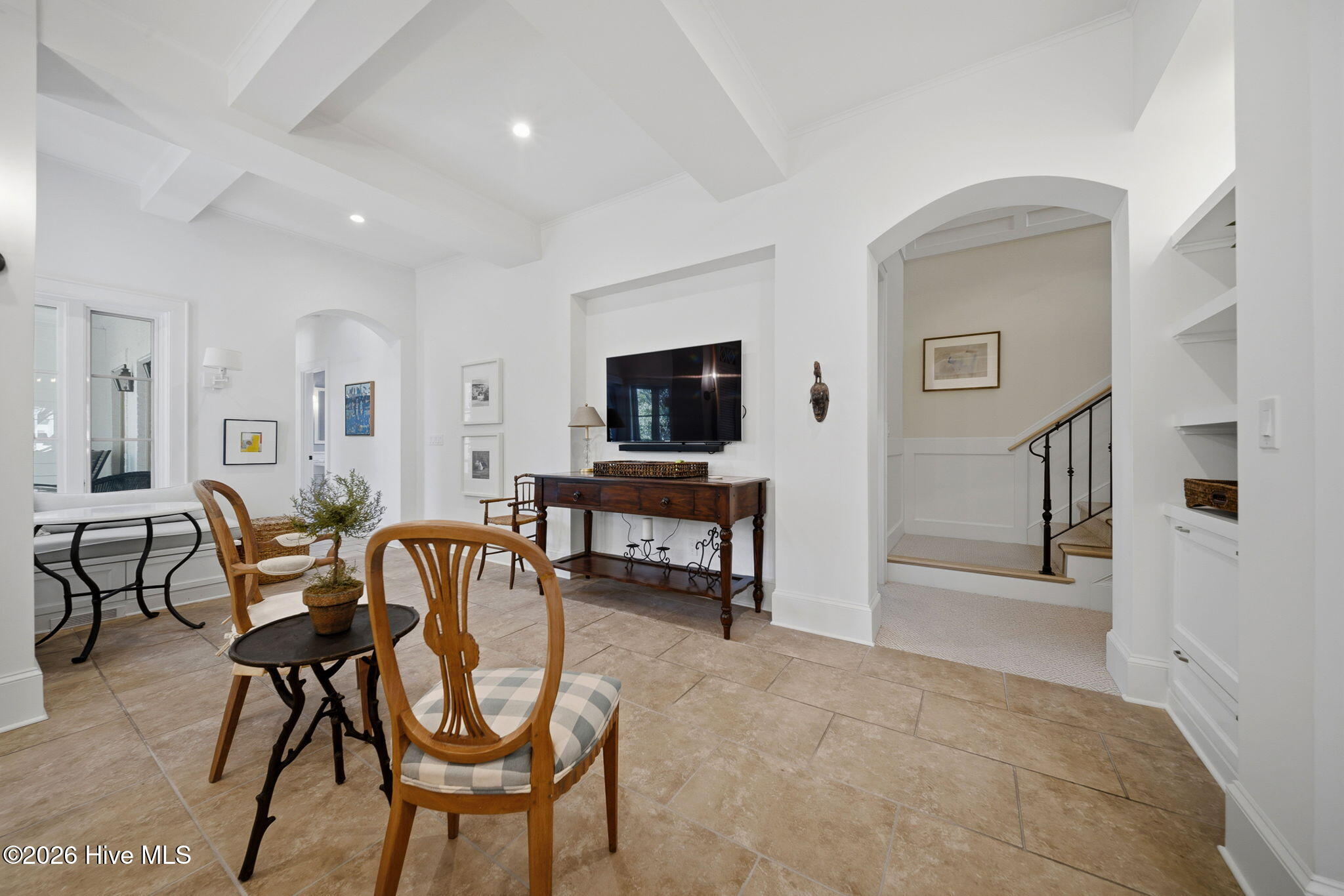 100570583 | Photo 23