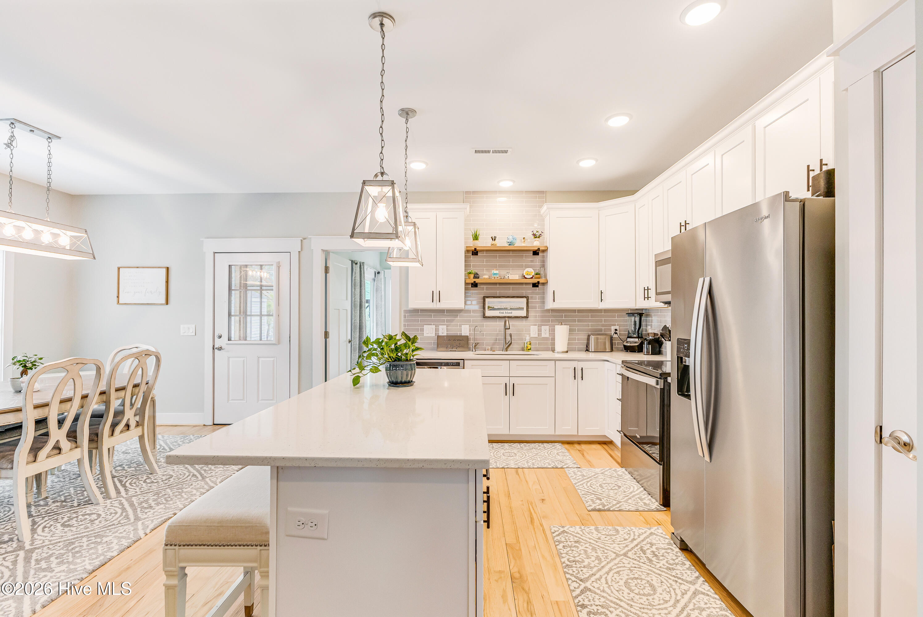 100554895 | Photo 13