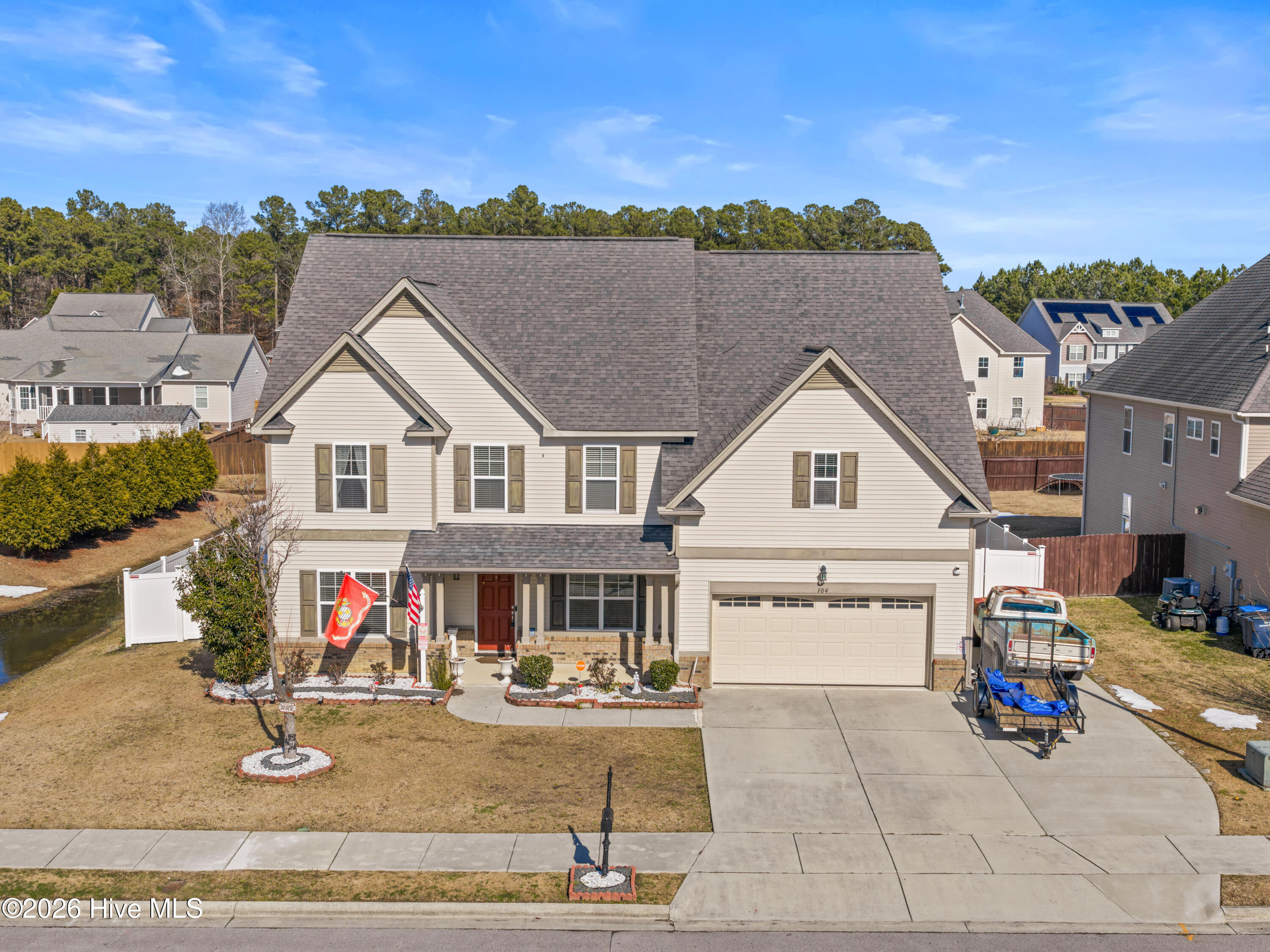 100553389 | Photo 60