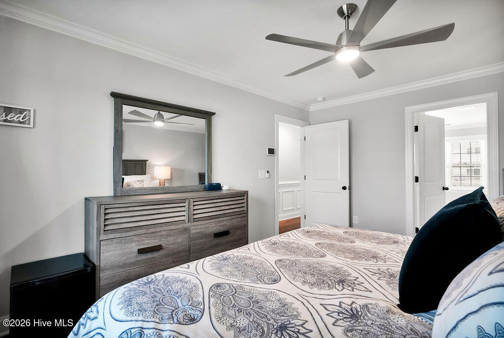 100566237 | Photo 18