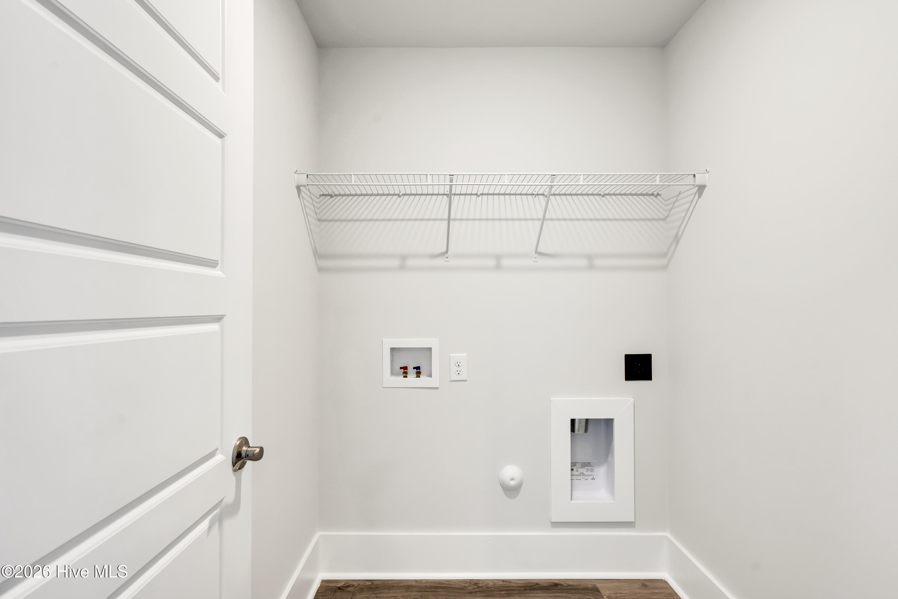 100544659 | Photo 27