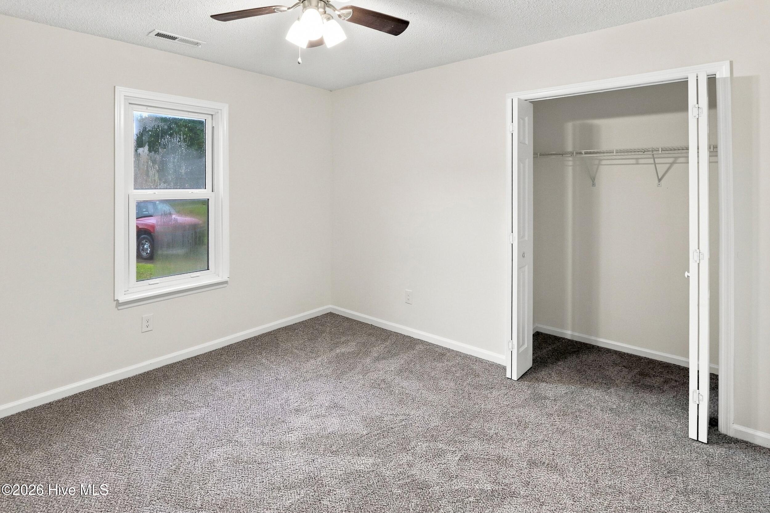 125 Live Oak Court,Midway Park