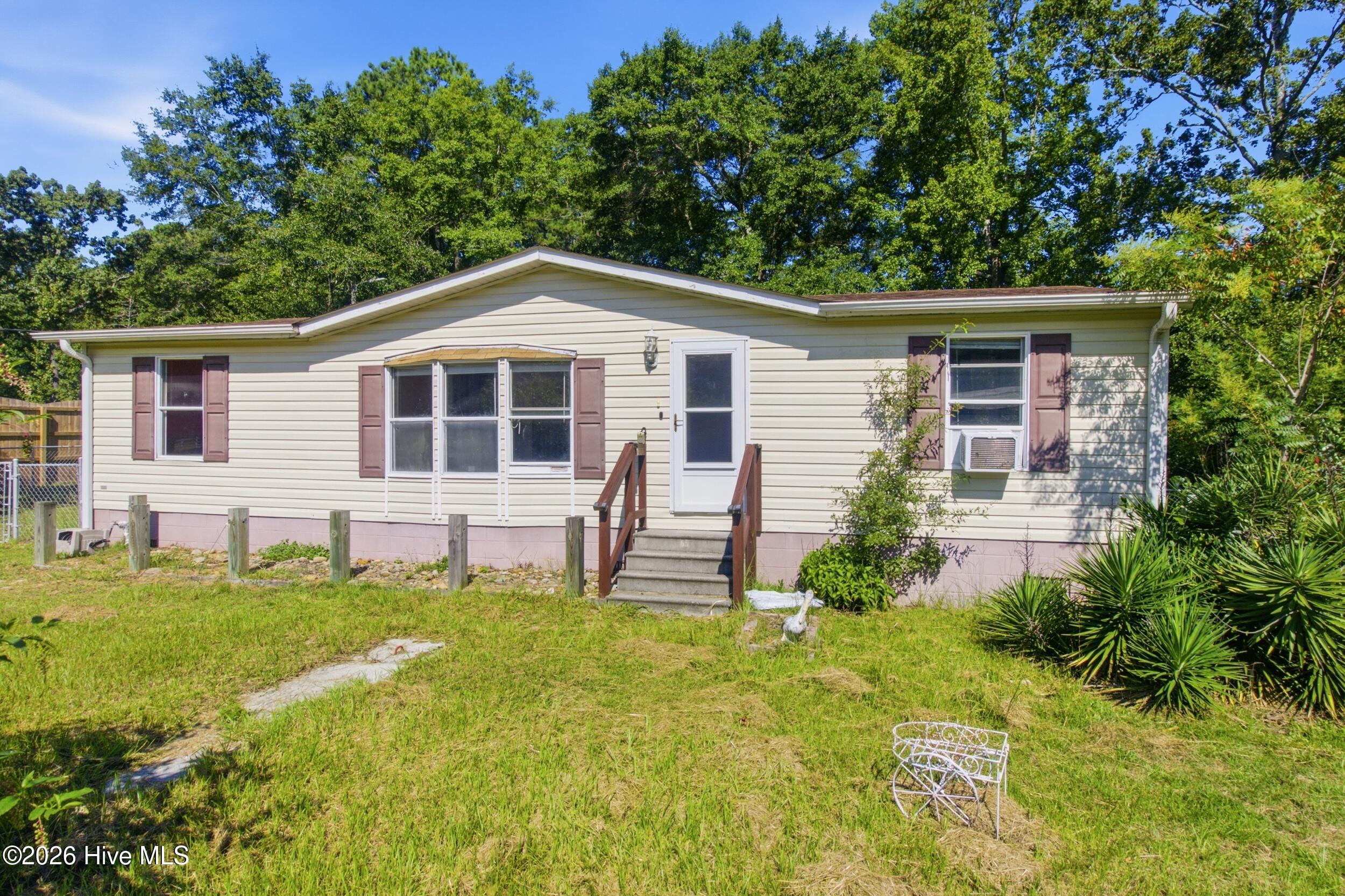 165 High School Road,Vanceboro