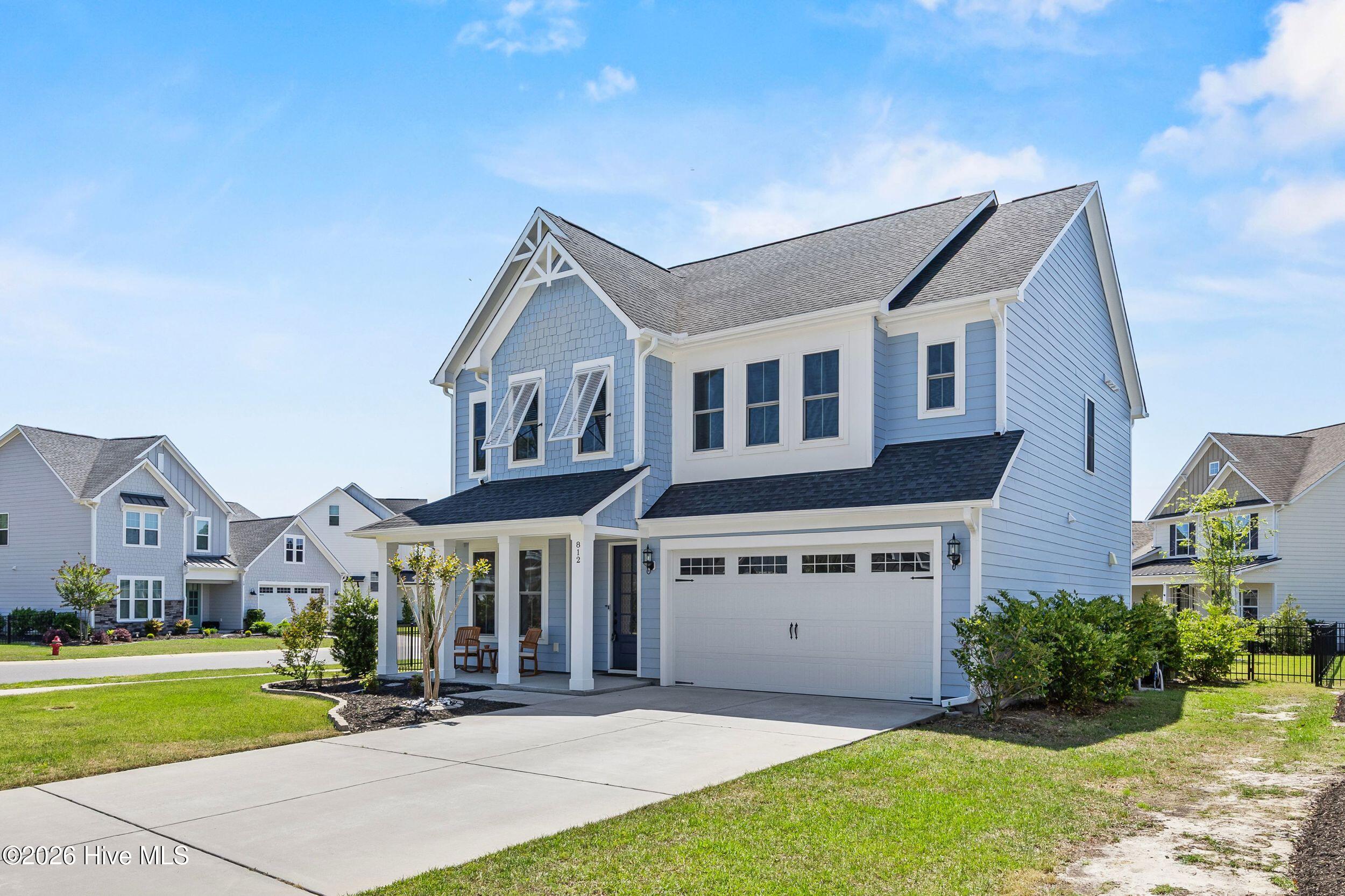 100560002 | Photo 40