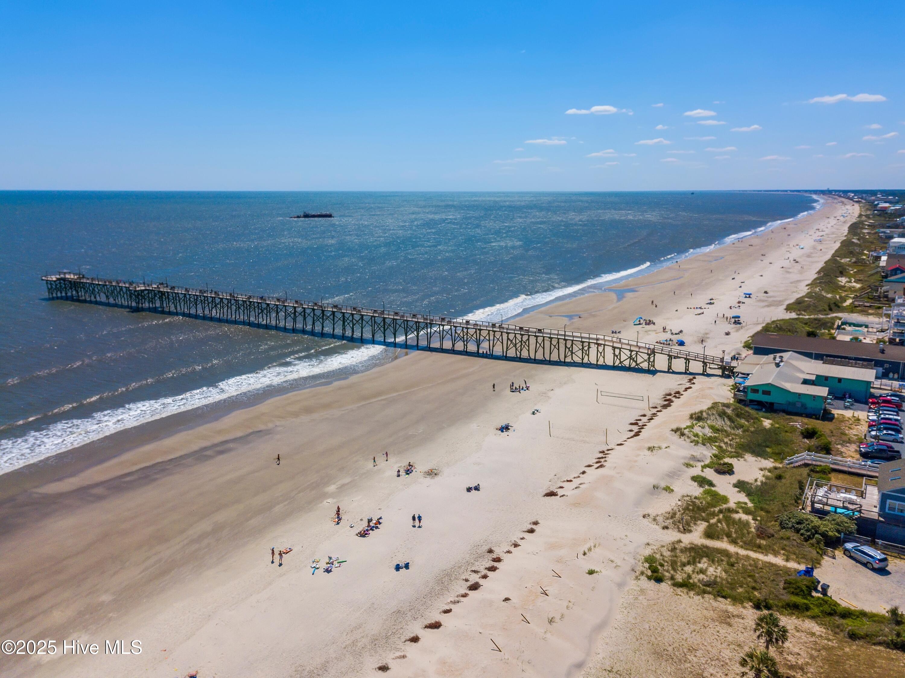 100544140 | Photo 110