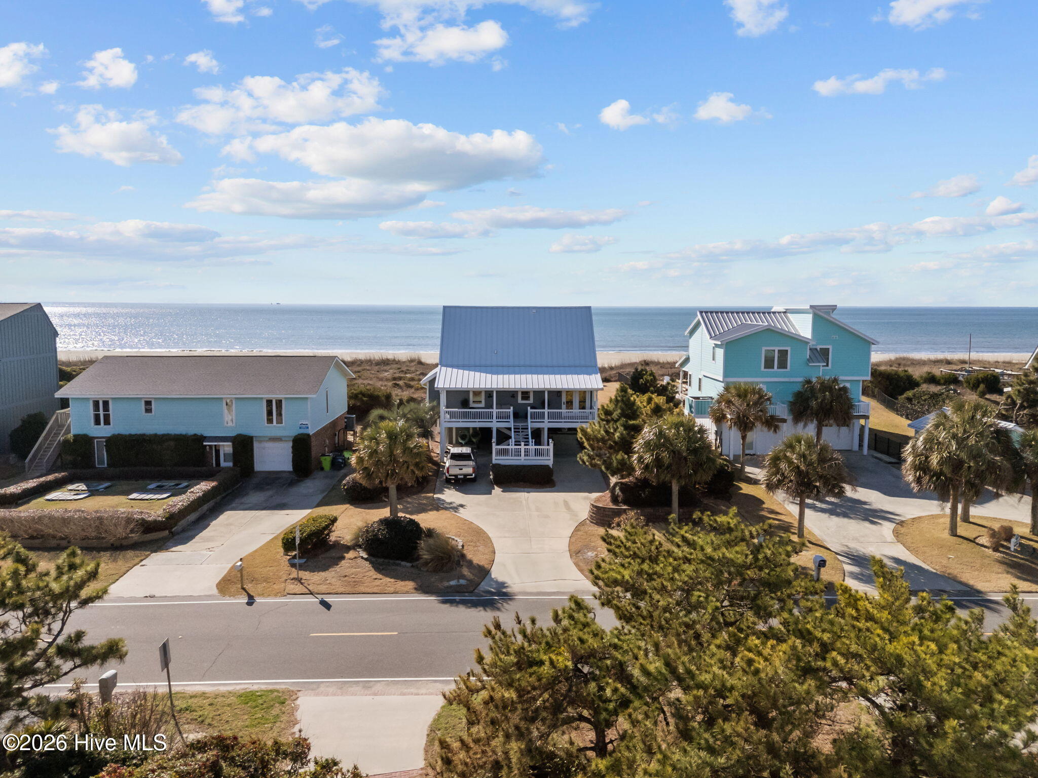 100550406 | Photo 31