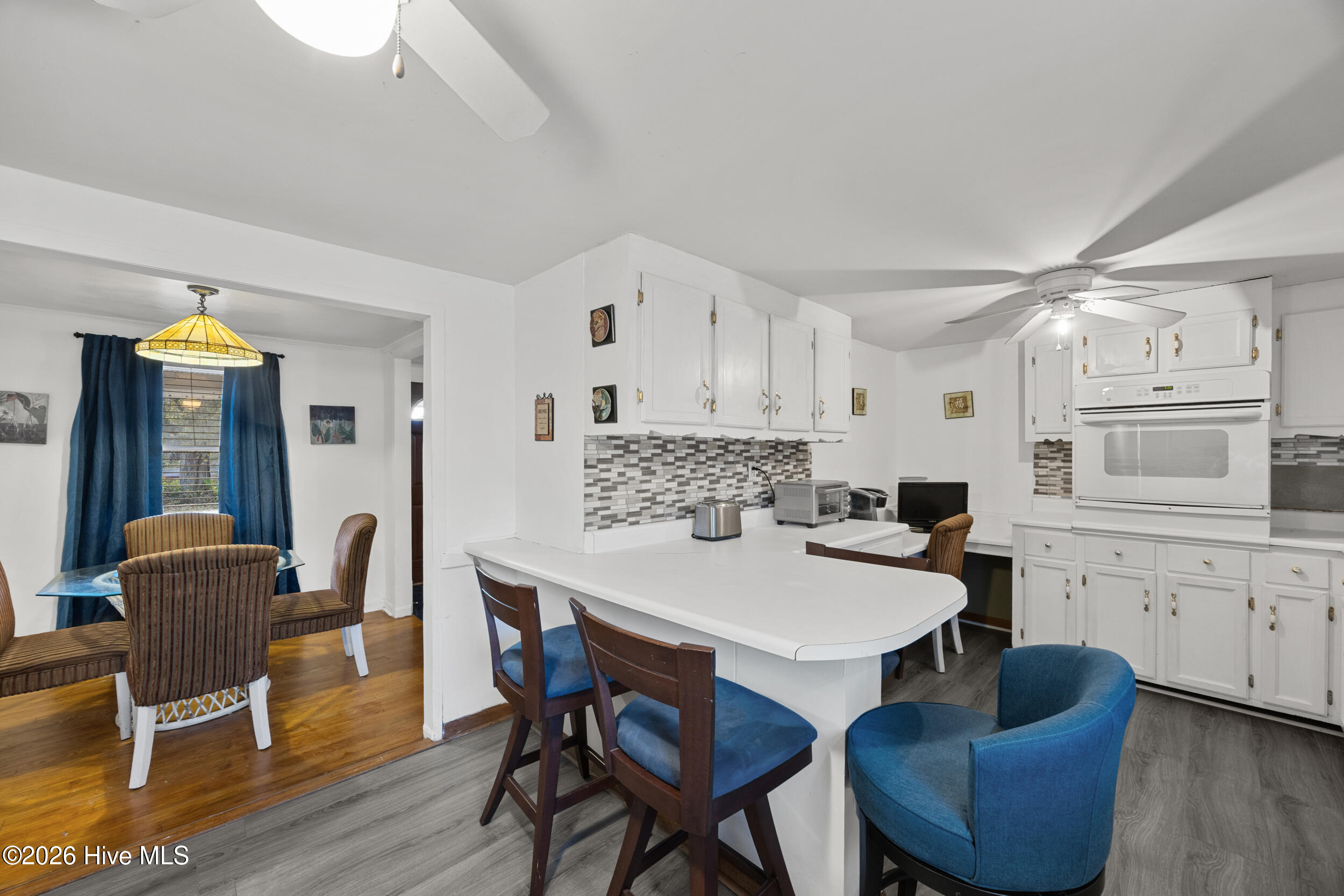 100550119 | Photo 21